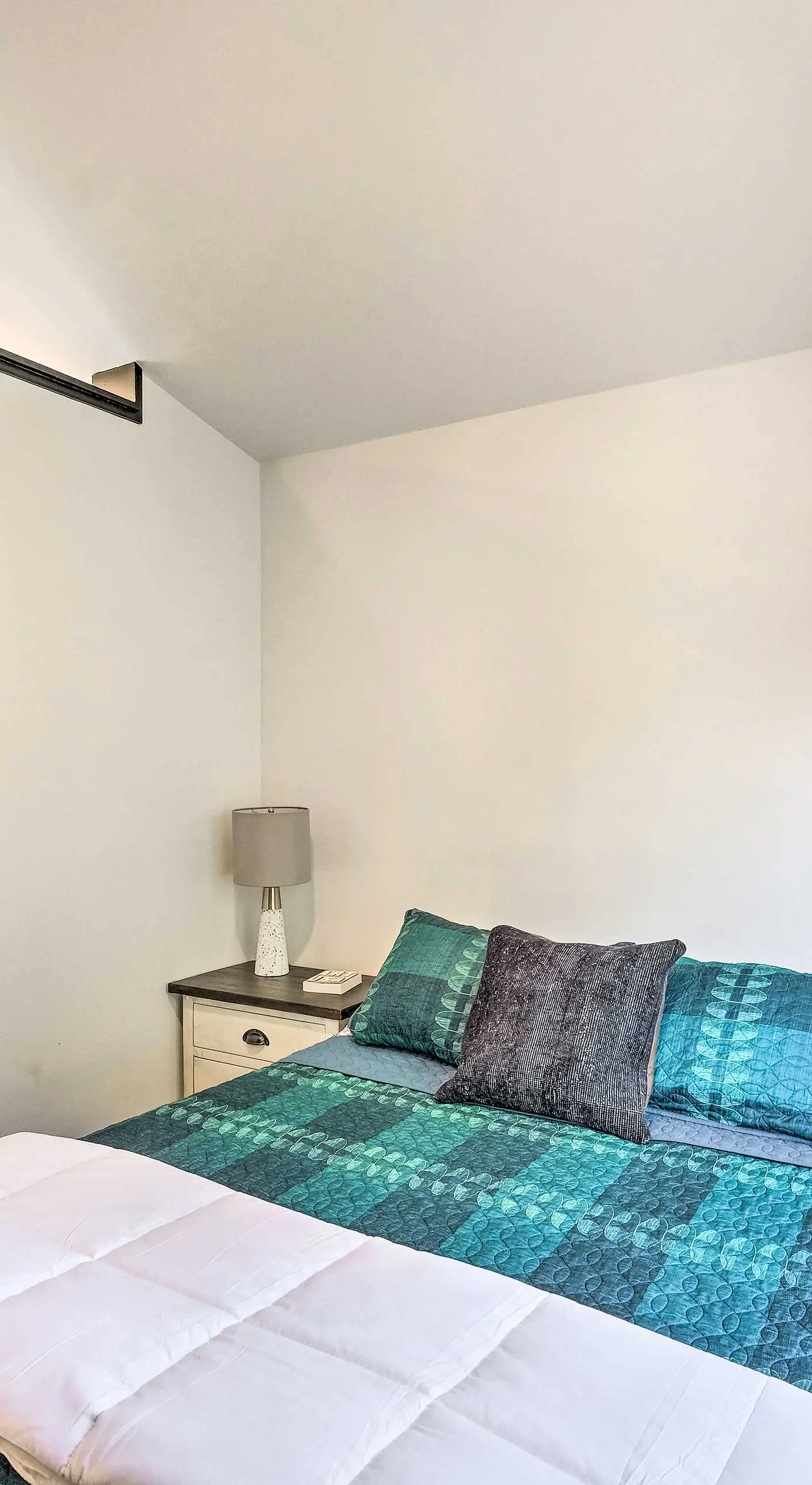 Modern Louisville Apartment w/ Furnished Deck