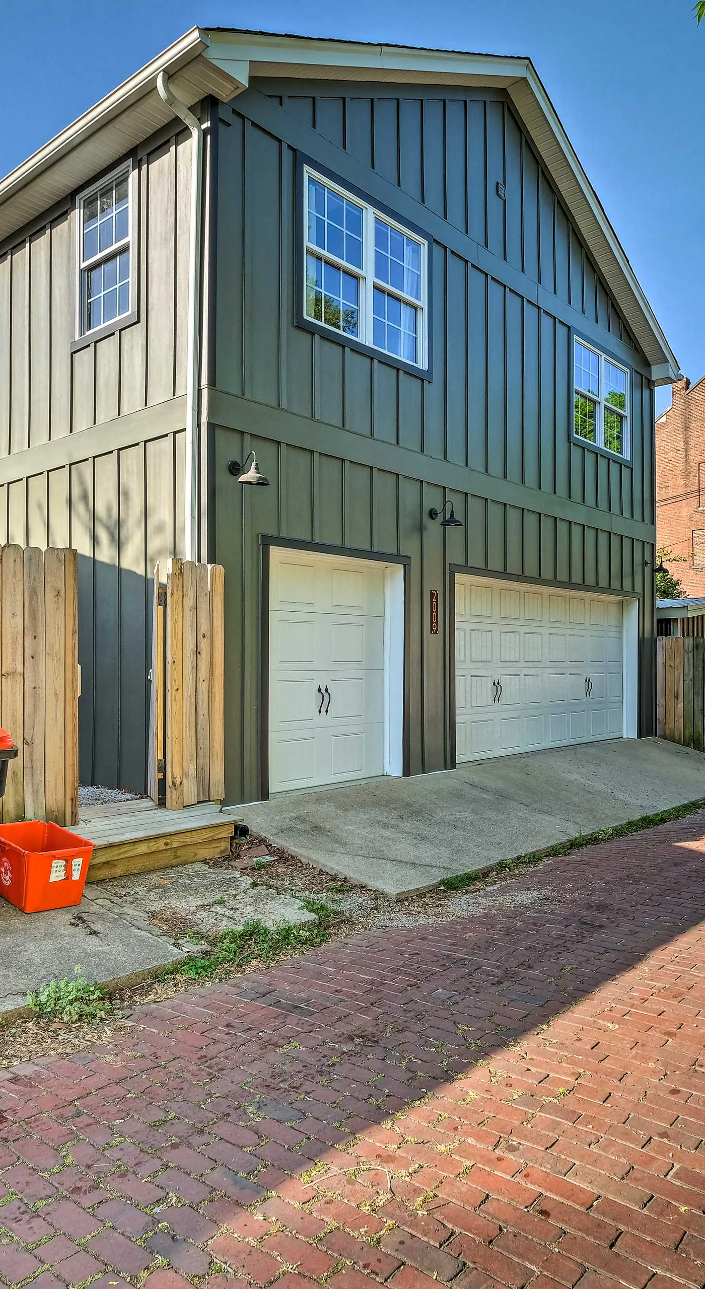 Modern Louisville Apartment w/ Furnished Deck