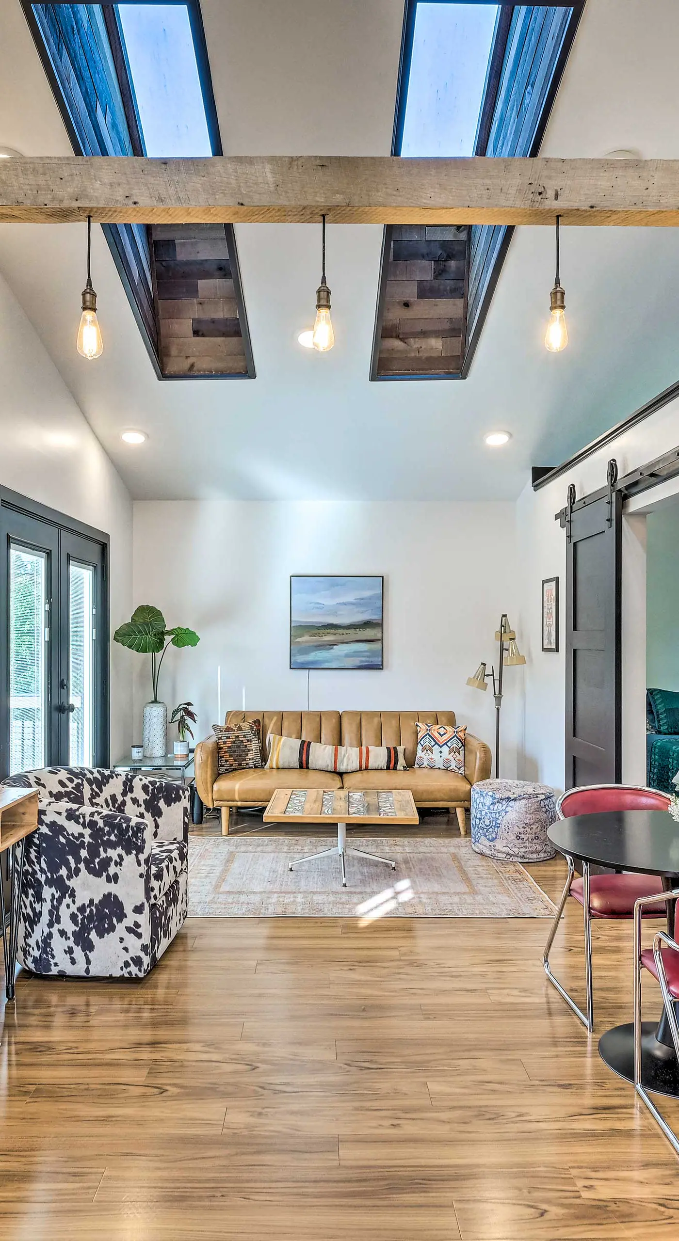 Modern Louisville Apartment w/ Furnished Deck