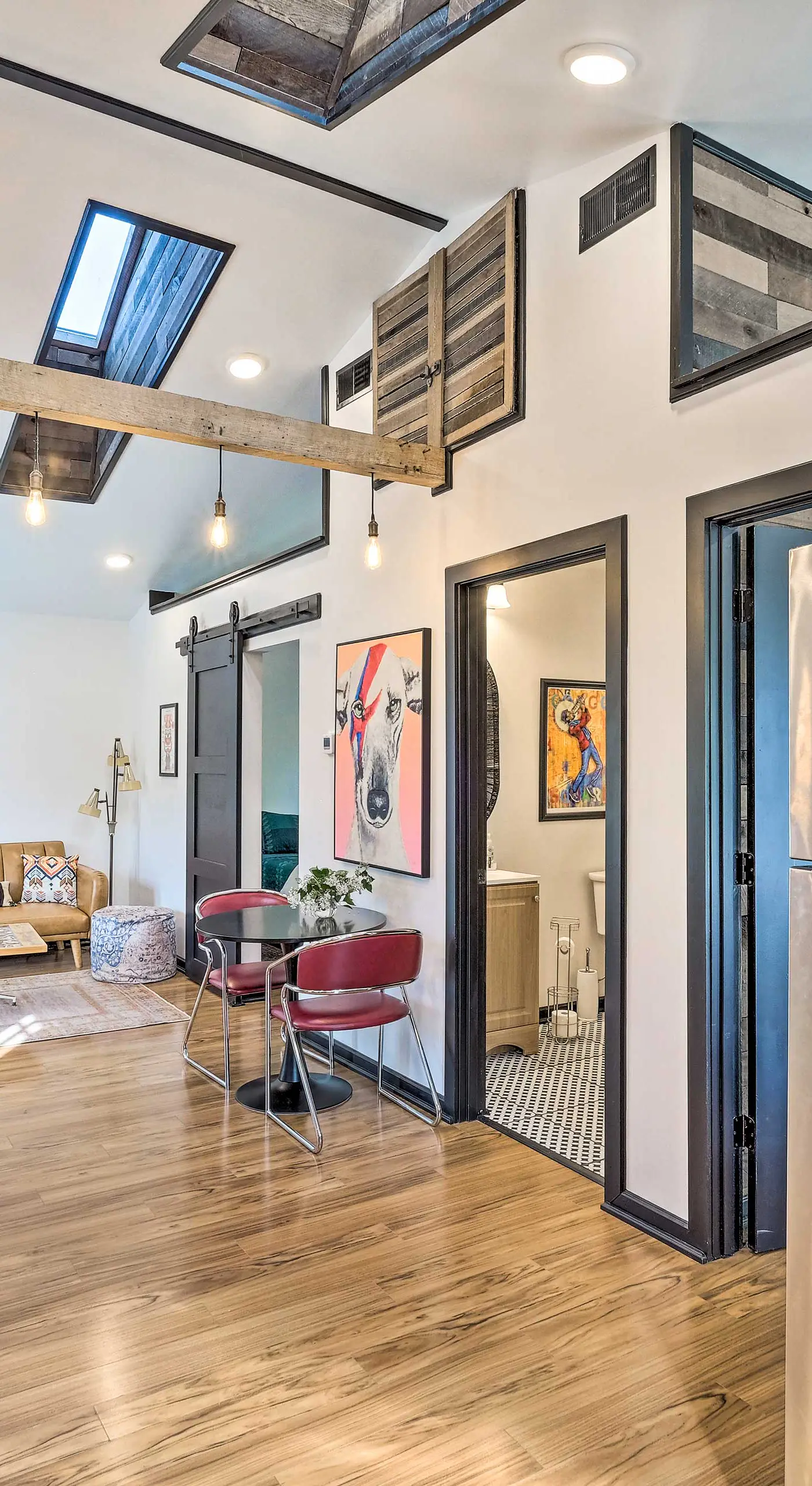 Modern Louisville Apartment w/ Furnished Deck