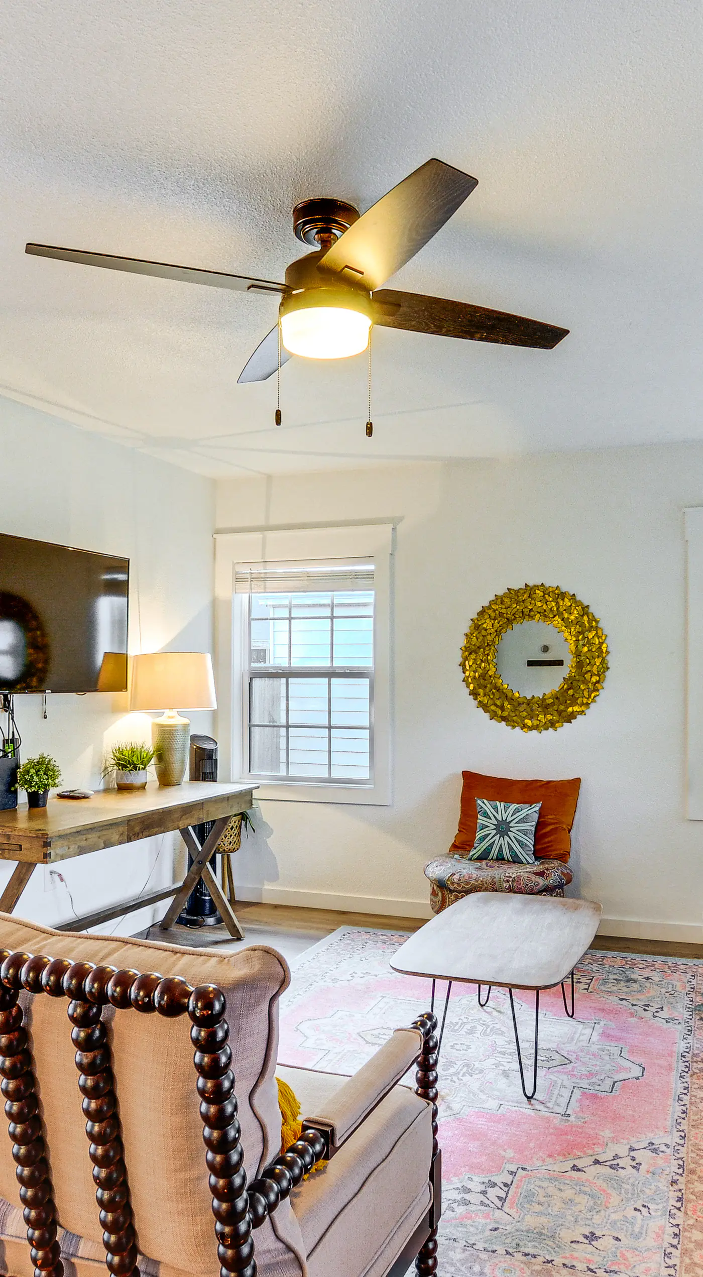 Chic Home ~ 2 Mi to TTU w/ Grill & Yard in Lubbock