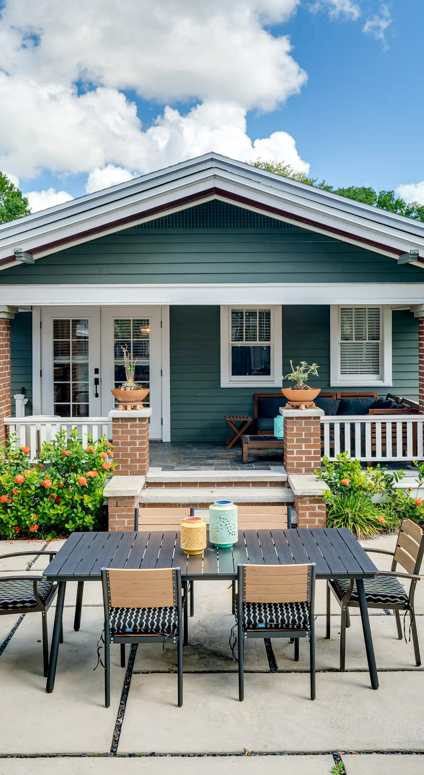 Renovated, Stylish Retreat w/ Patio in Lakeland!