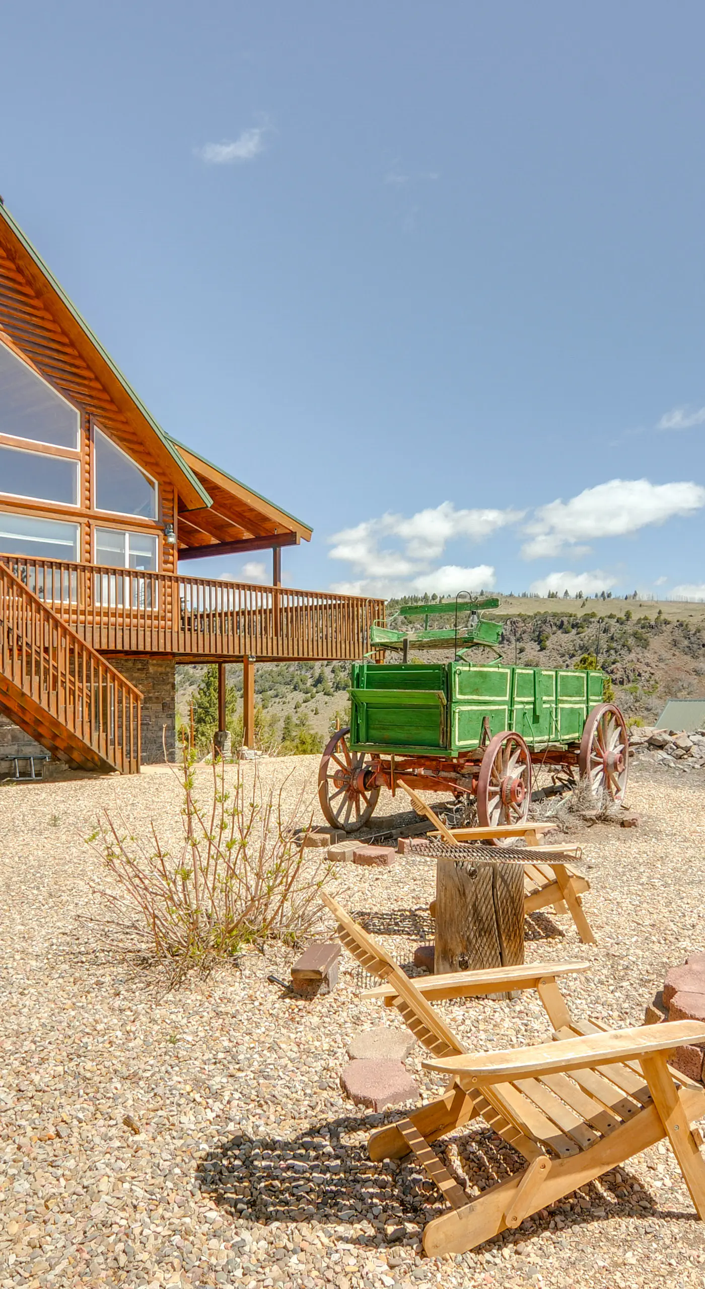 Pet-Friendly Cabin < 1 Mi to Panguitch Lake!