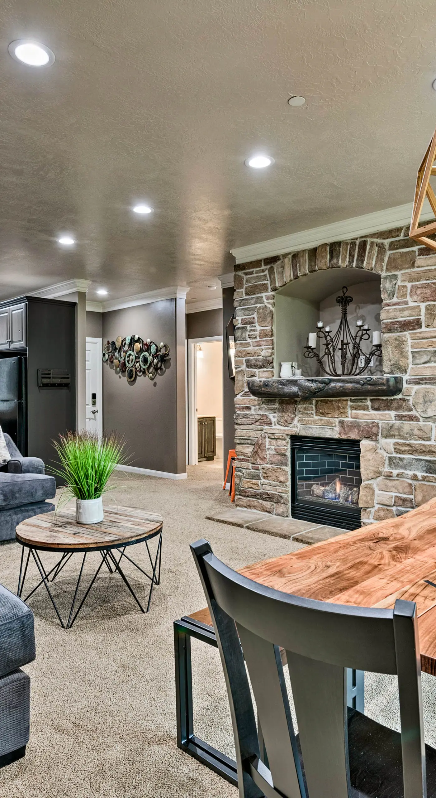 Renovated Condo 8 Miles to Snowbasin Ski Resort!
