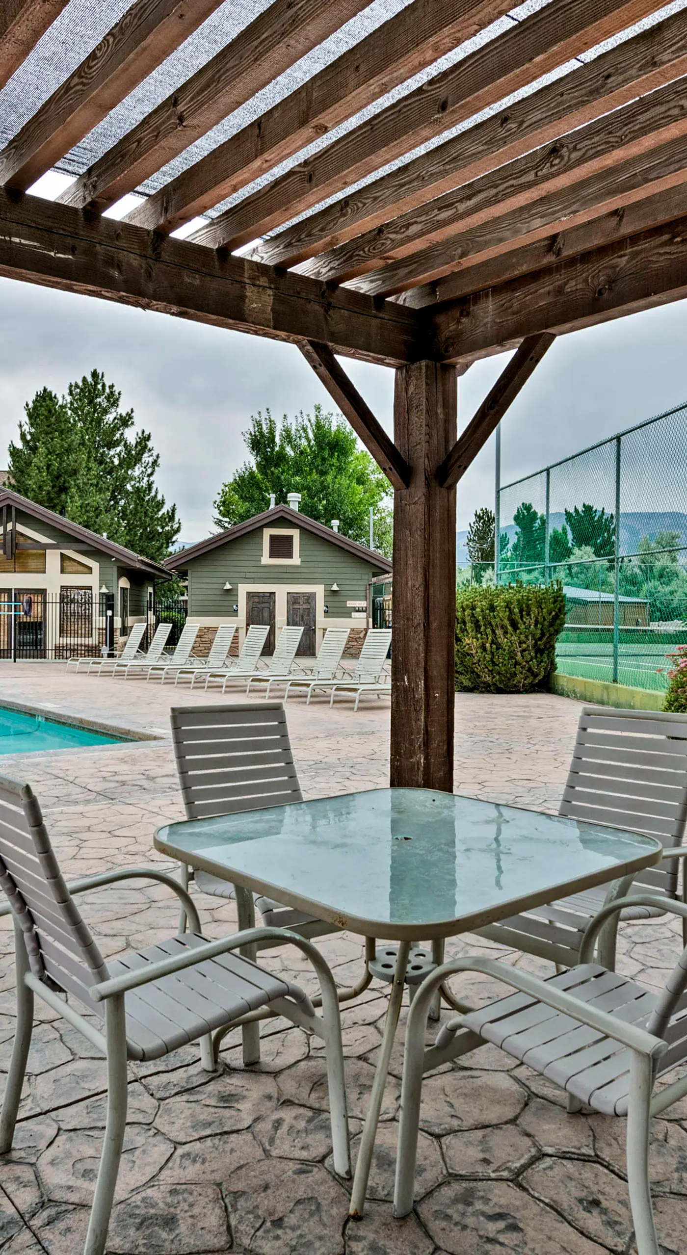 Renovated Condo 8 Miles to Snowbasin Ski Resort!