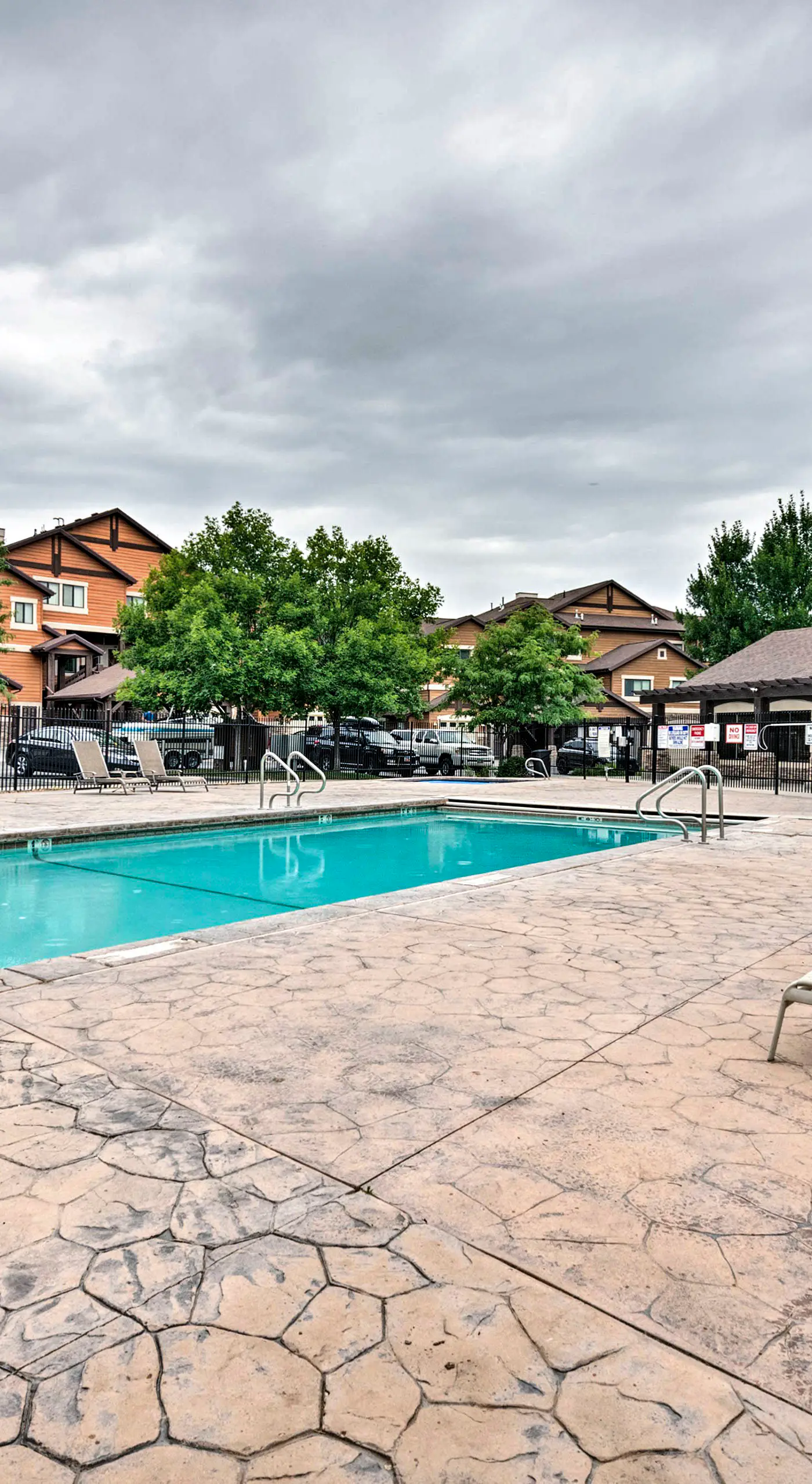 Renovated Condo 8 Miles to Snowbasin Ski Resort!