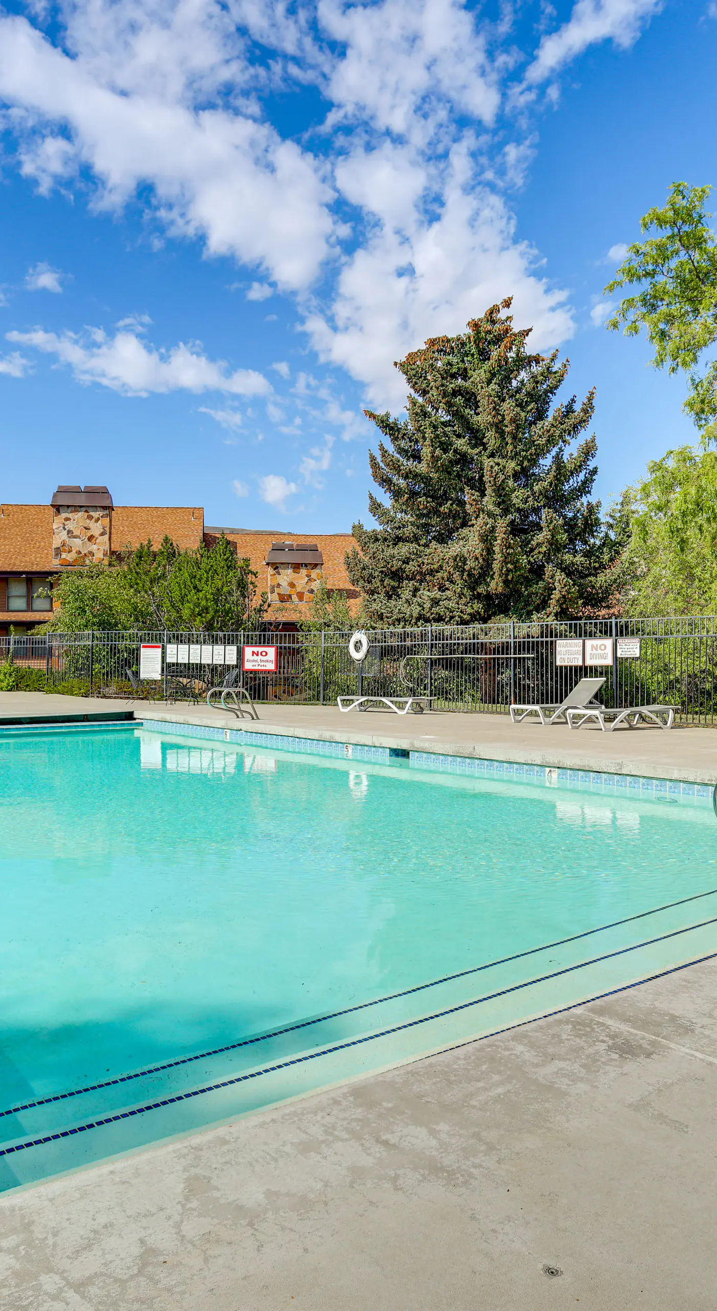 Eden Mountain Escape w/ Community Pool!