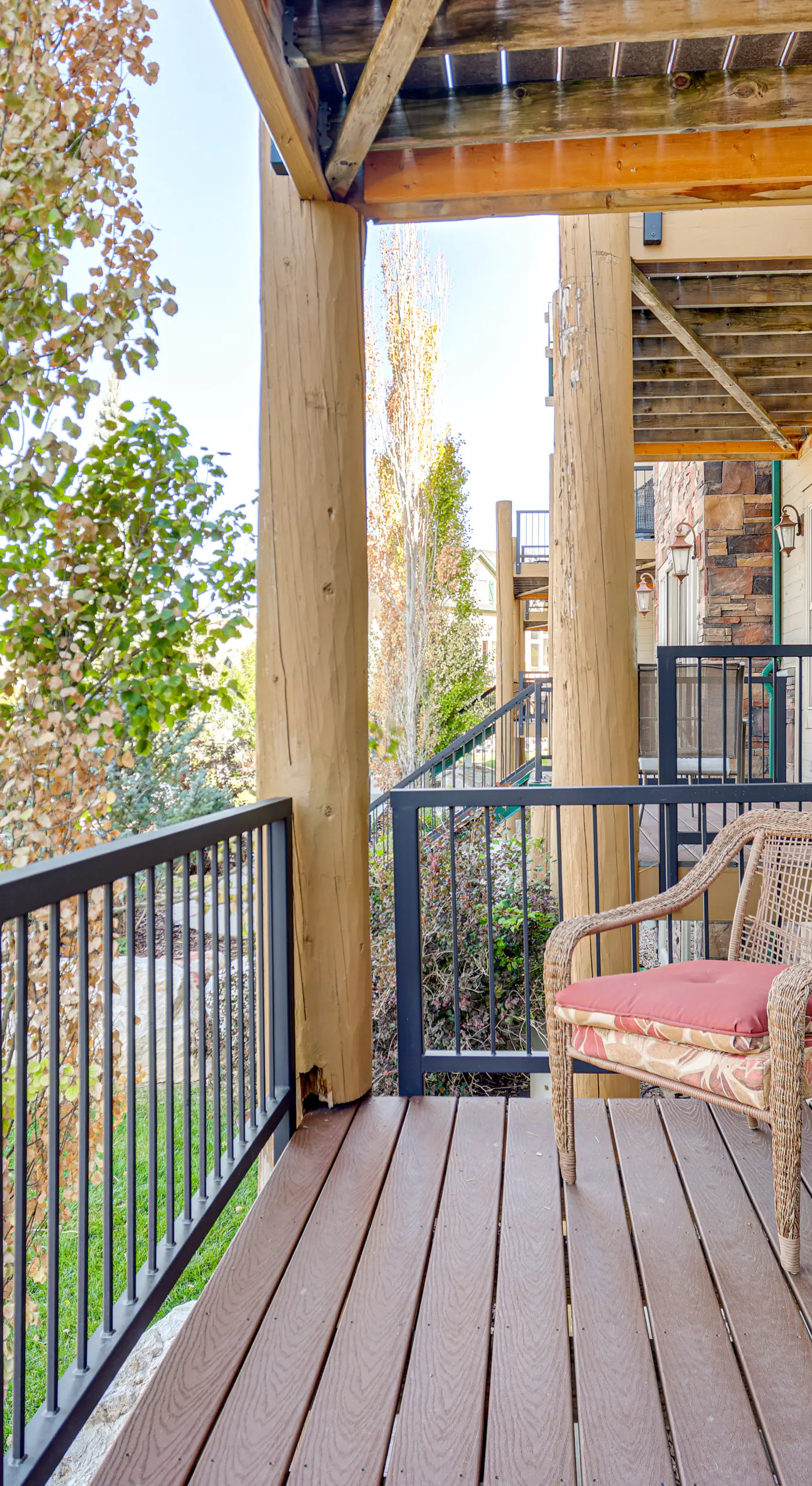 Ski, Hike & Relax: Eden Condo w/ Hot Tub Access