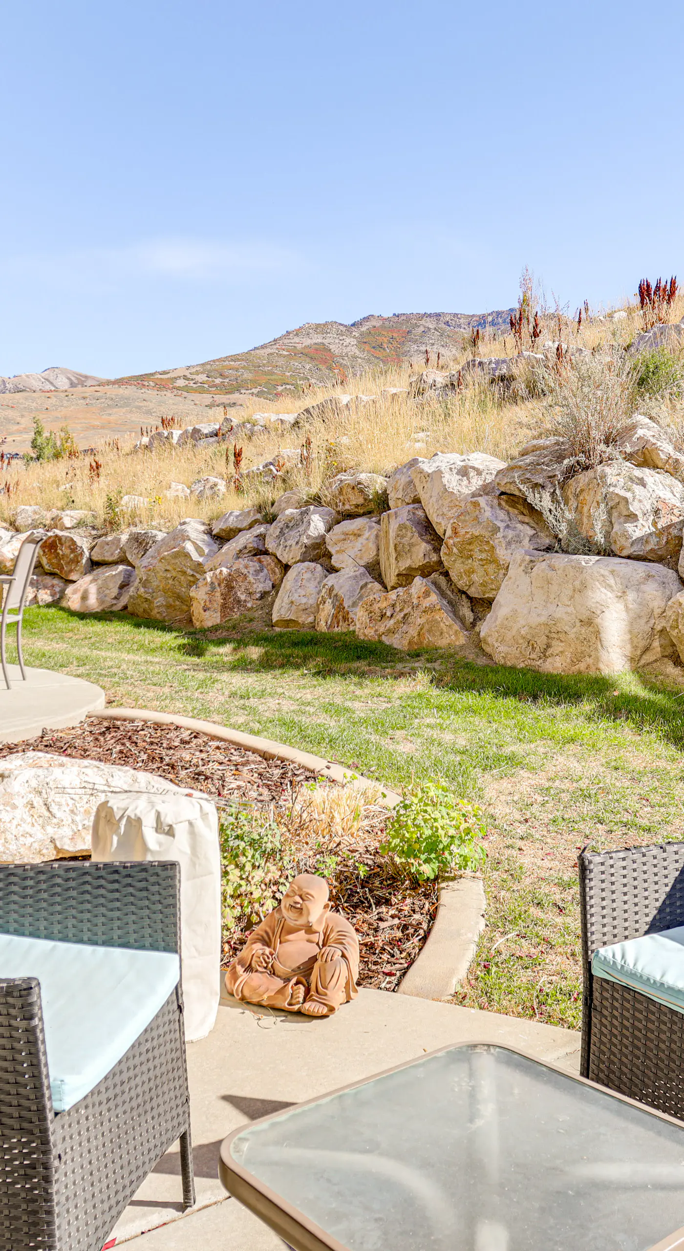 Ski, Hike & Relax: Eden Condo w/ Hot Tub Access