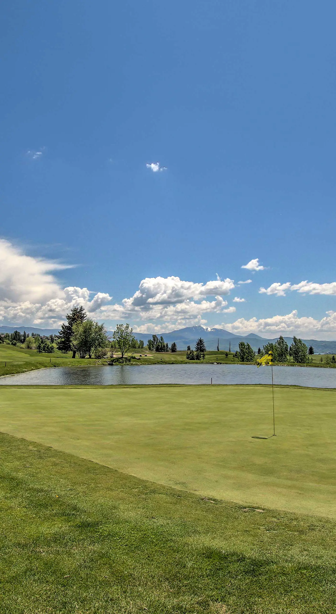 Ski, Hike & Relax: Eden Condo w/ Hot Tub Access