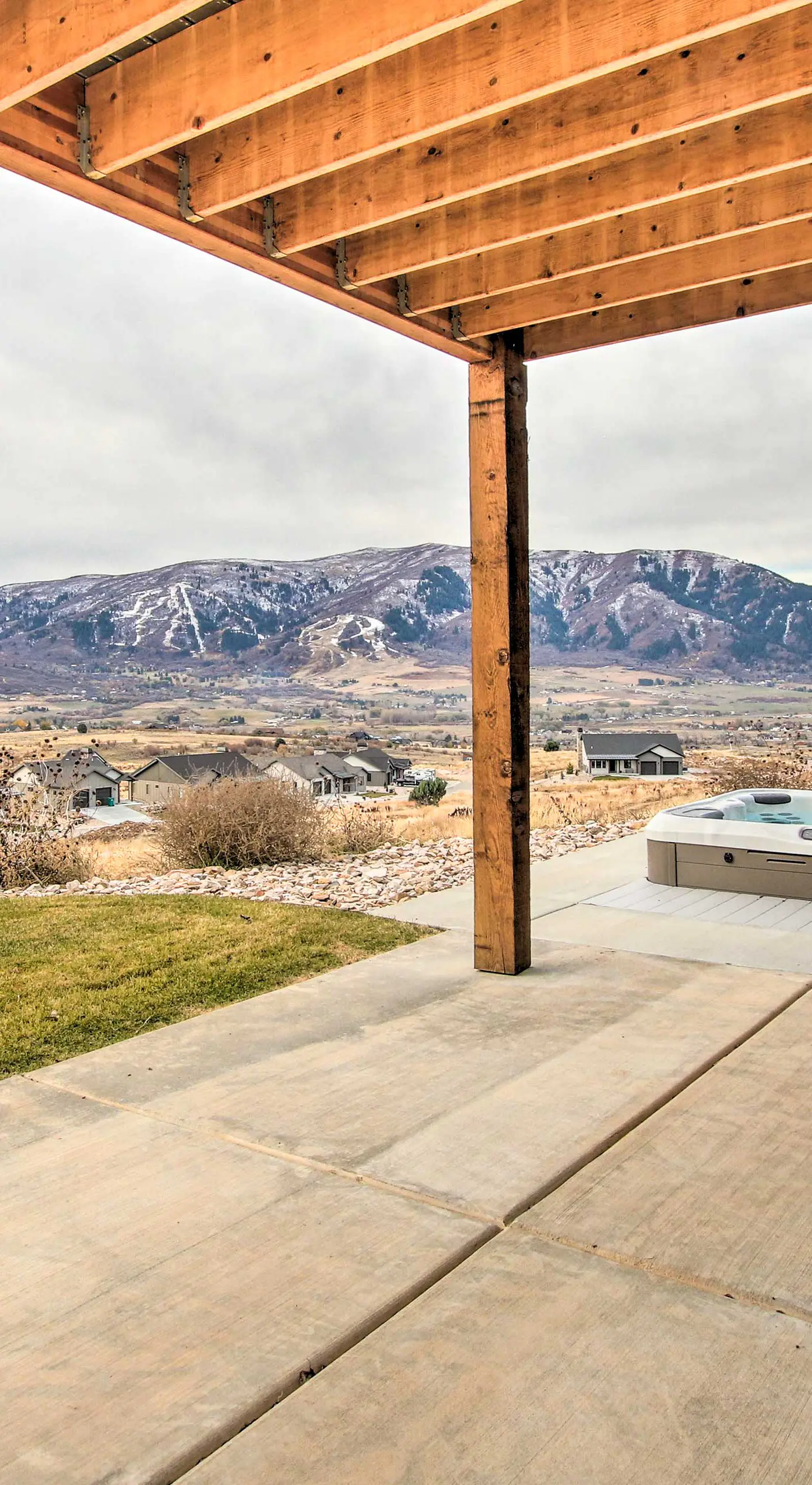 Eden Home w/ Stunning View ~ 6 Mi to Skiing!
