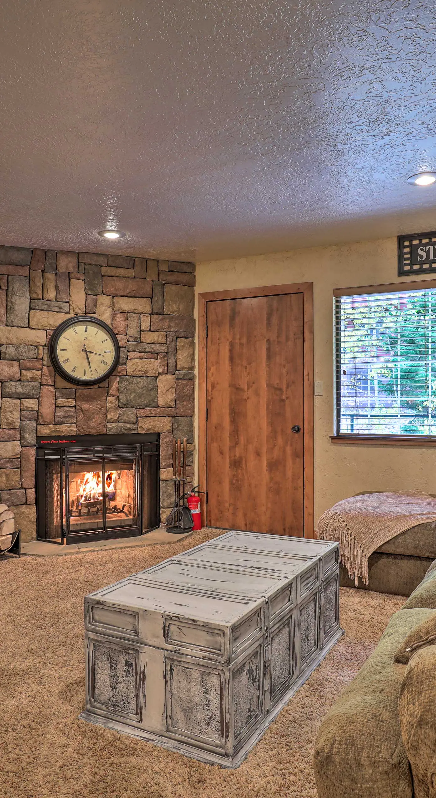 Ski-in/Ski-Out Brian Head Condo w/ Hot Tub Access!