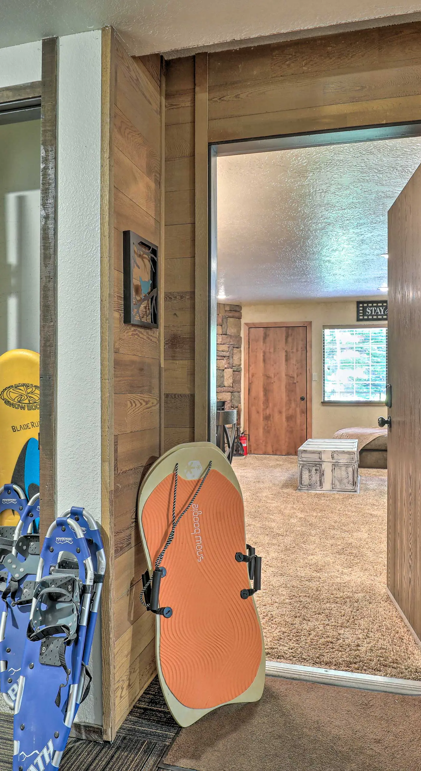 Ski-in/Ski-Out Brian Head Condo w/ Hot Tub Access!