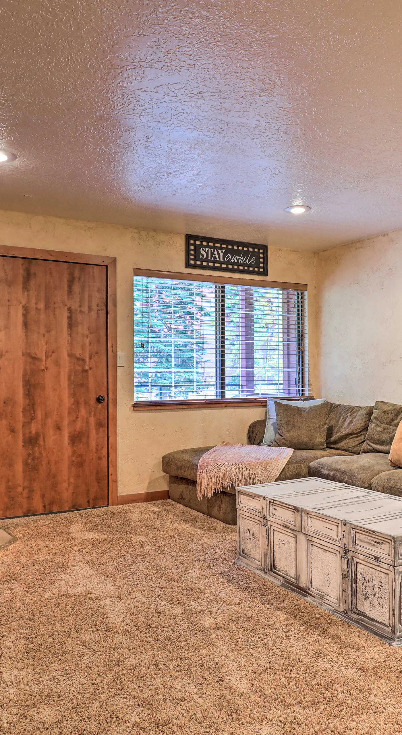 Ski-in/Ski-Out Brian Head Condo w/ Hot Tub Access!