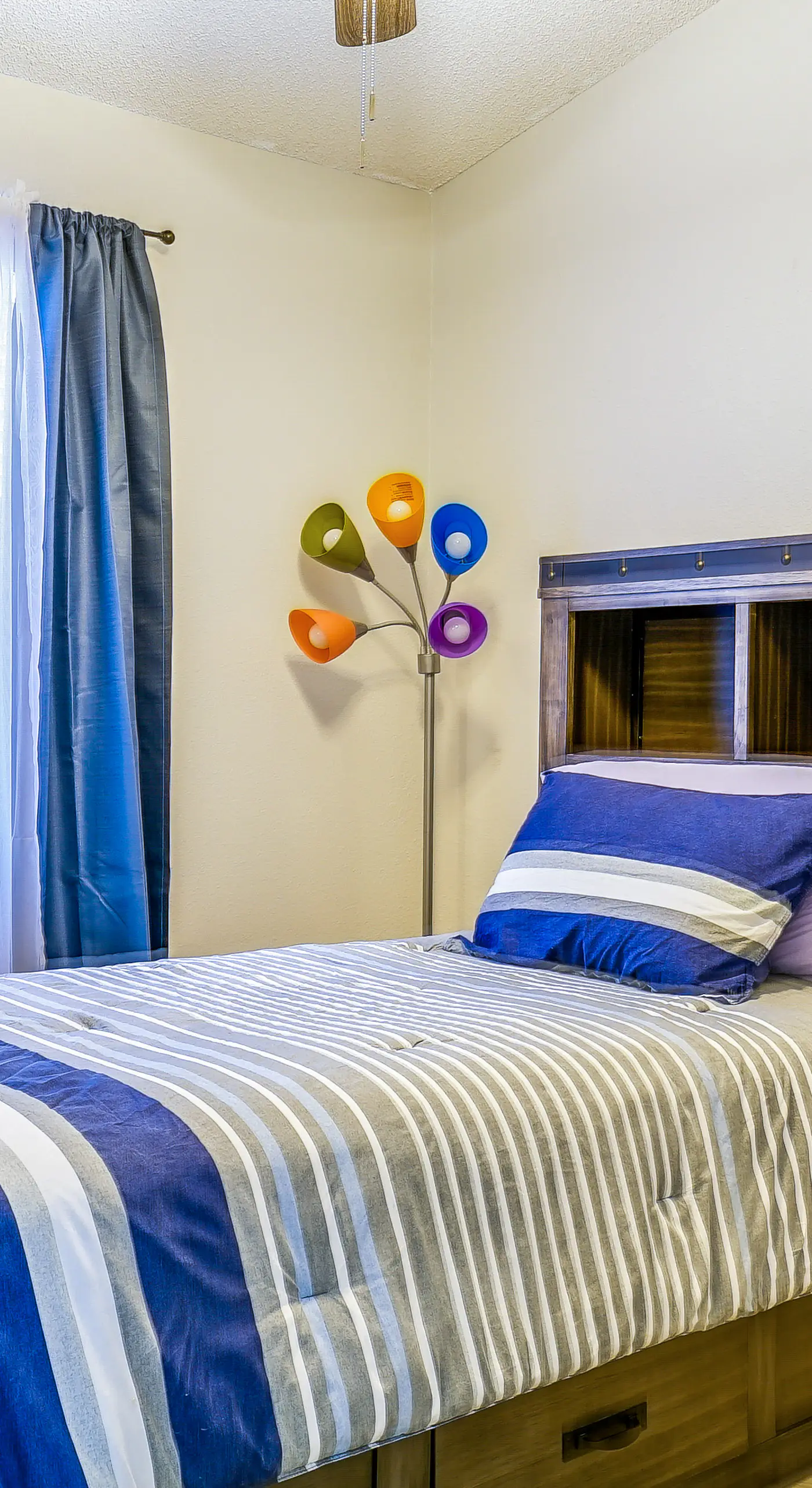 20 Mi to Dtwn El Paso: Pet-Friendly Retreat!