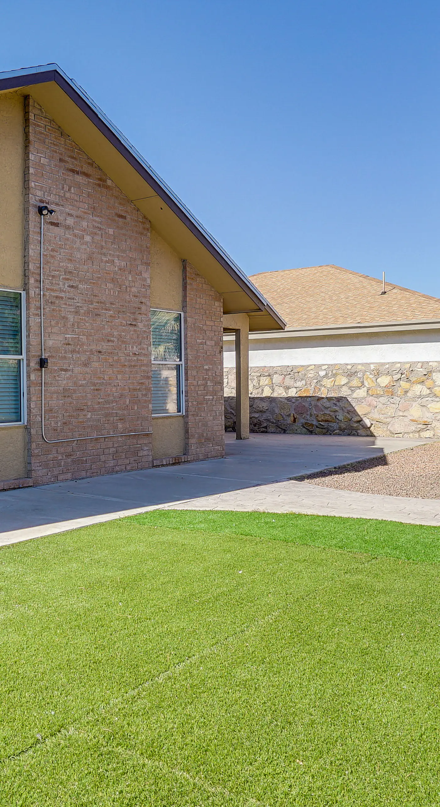 20 Mi to Dtwn El Paso: Pet-Friendly Retreat!
