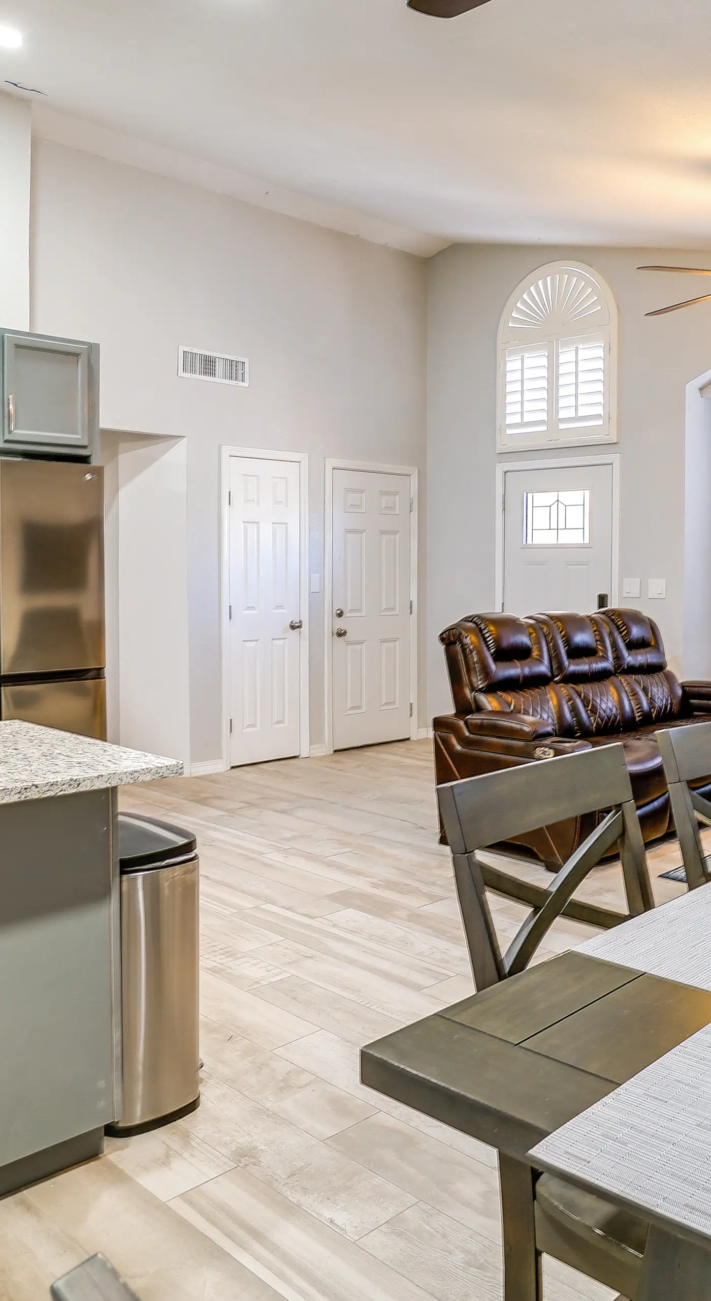 20 Mi to Dtwn El Paso: Pet-Friendly Retreat!