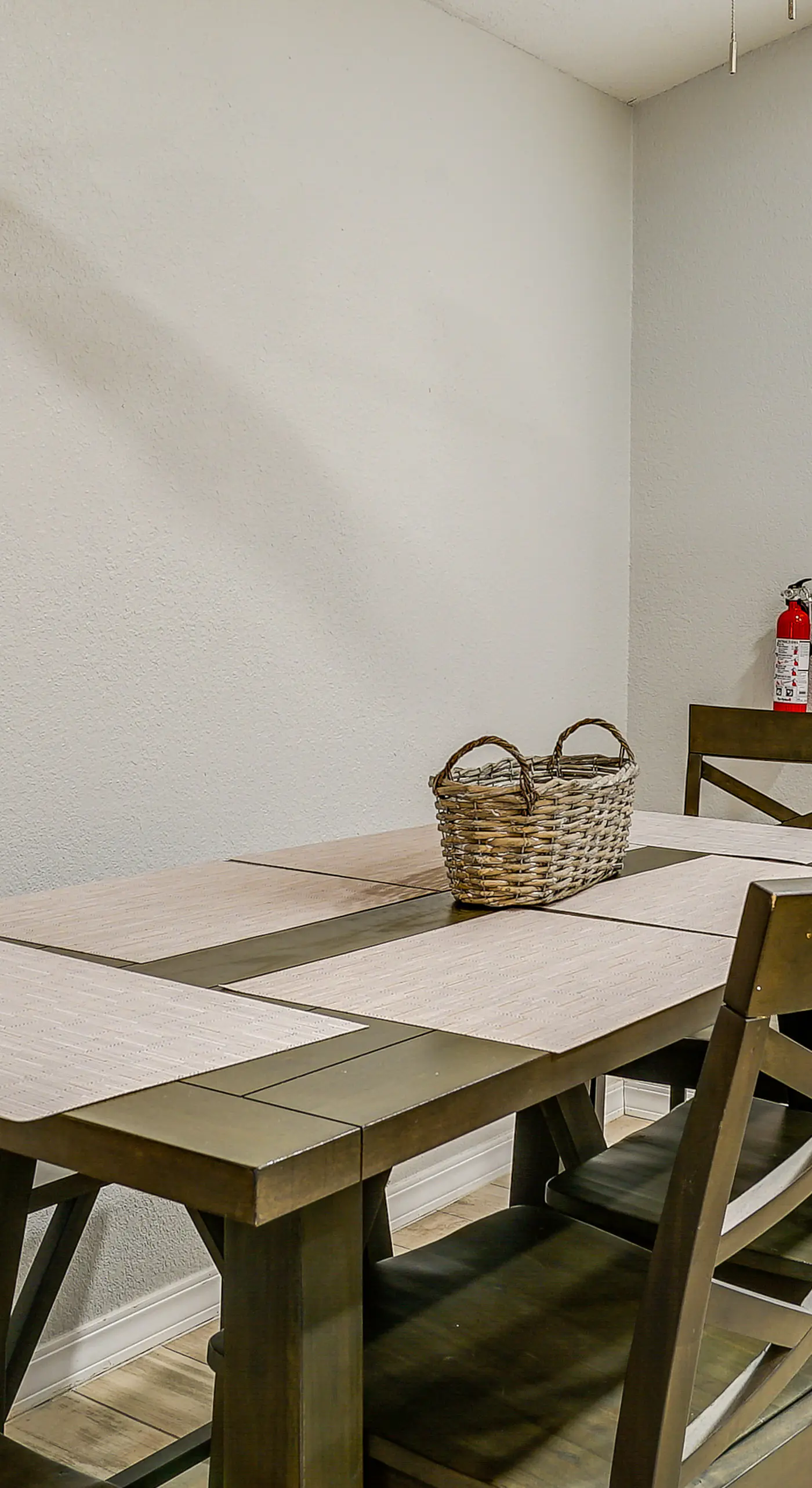 20 Mi to Dtwn El Paso: Pet-Friendly Retreat!