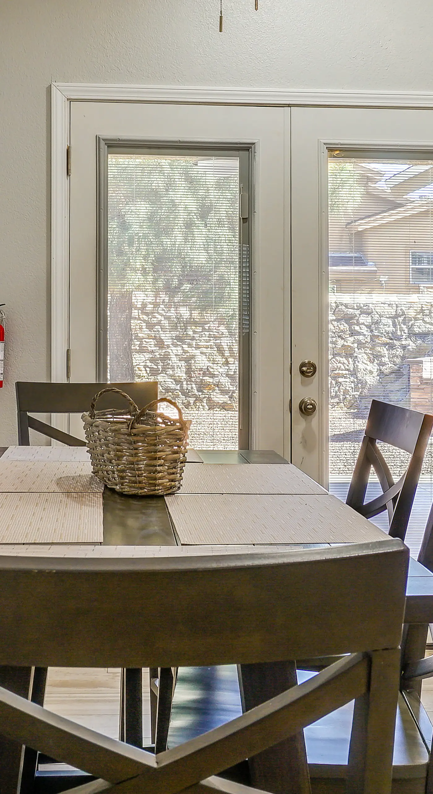 20 Mi to Dtwn El Paso: Pet-Friendly Retreat!