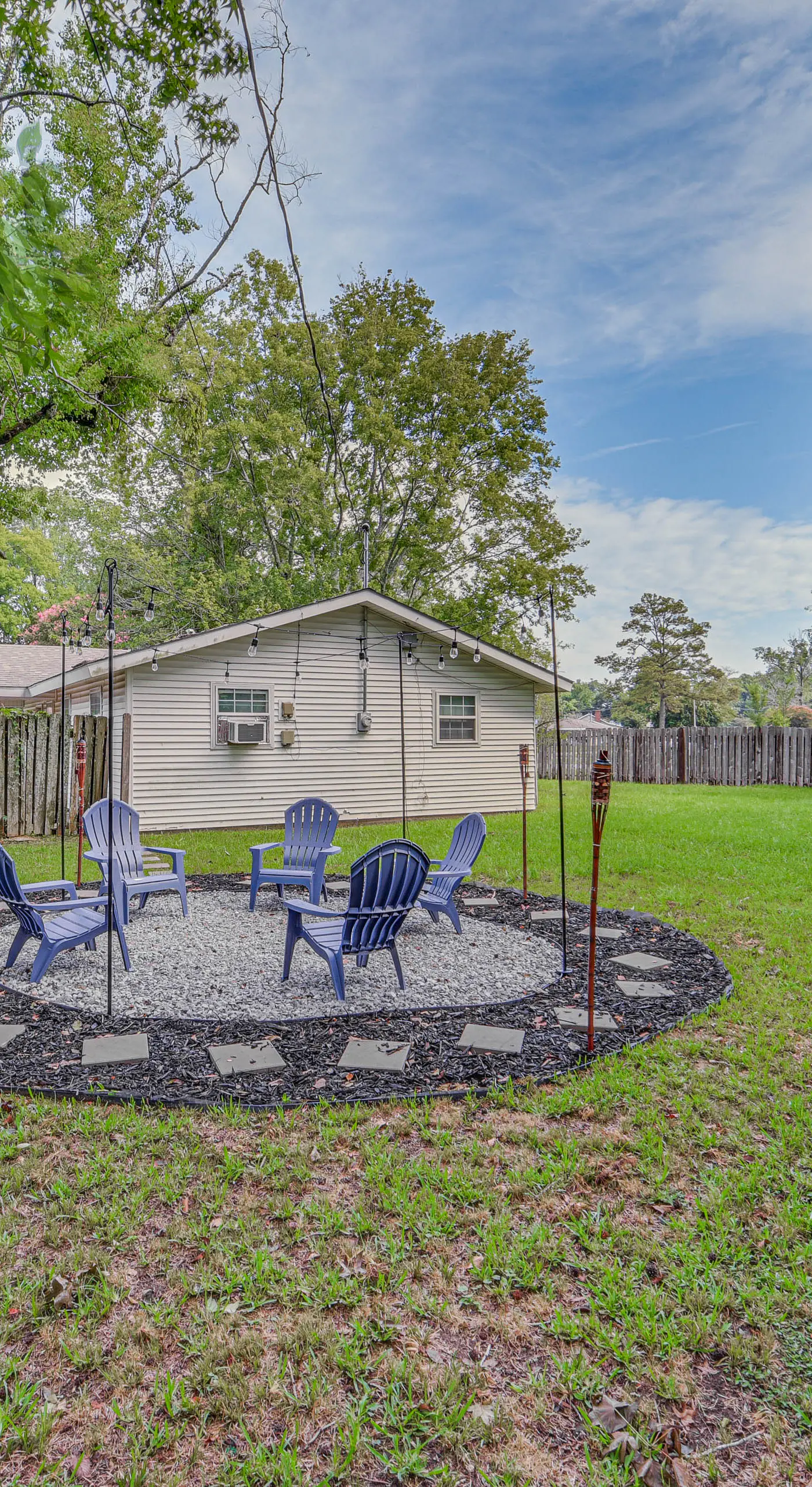 Baton Rouge Home w/ Yard ~ 14 Mi to Downtown!