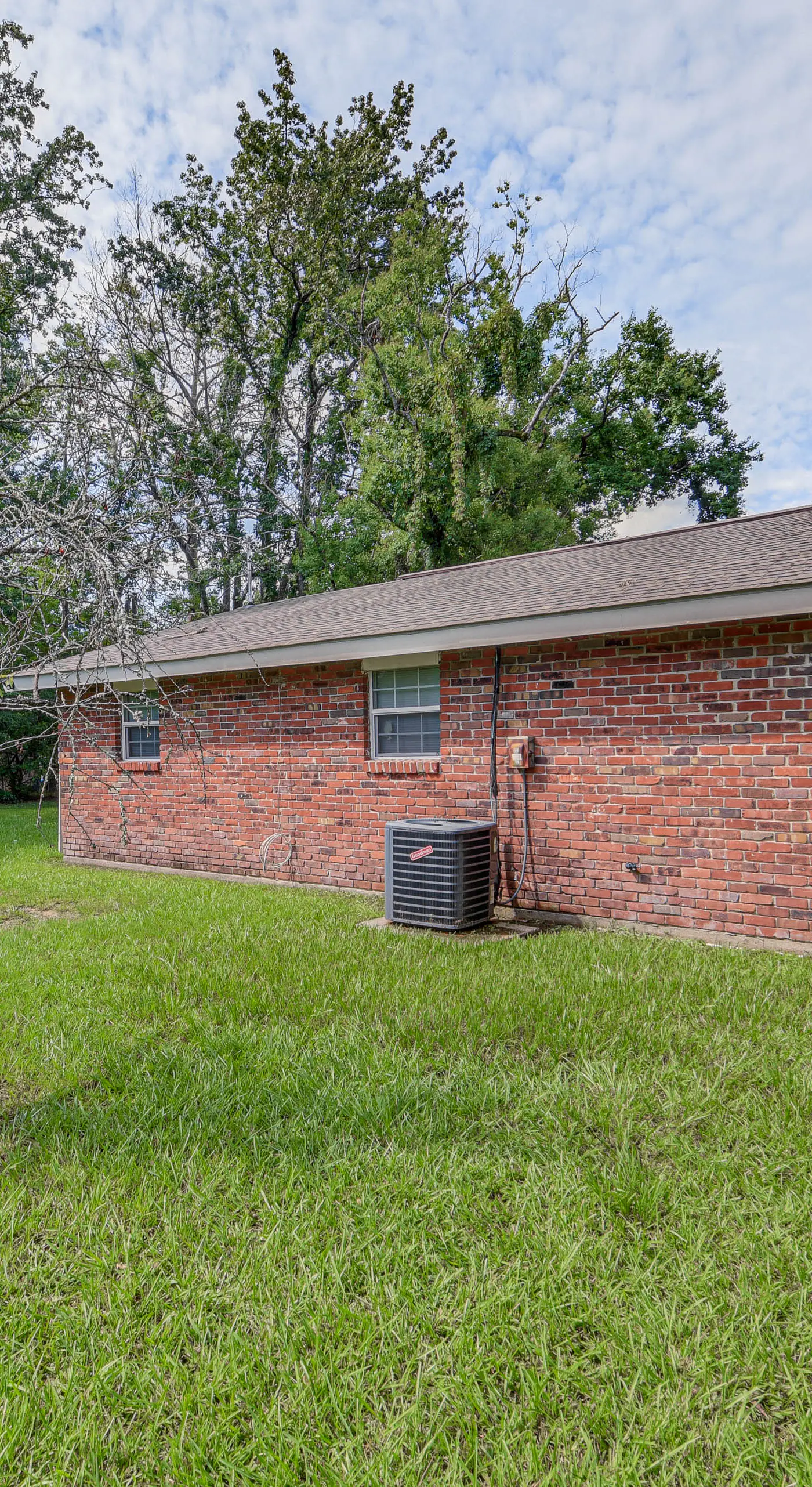 Baton Rouge Home w/ Yard ~ 14 Mi to Downtown!
