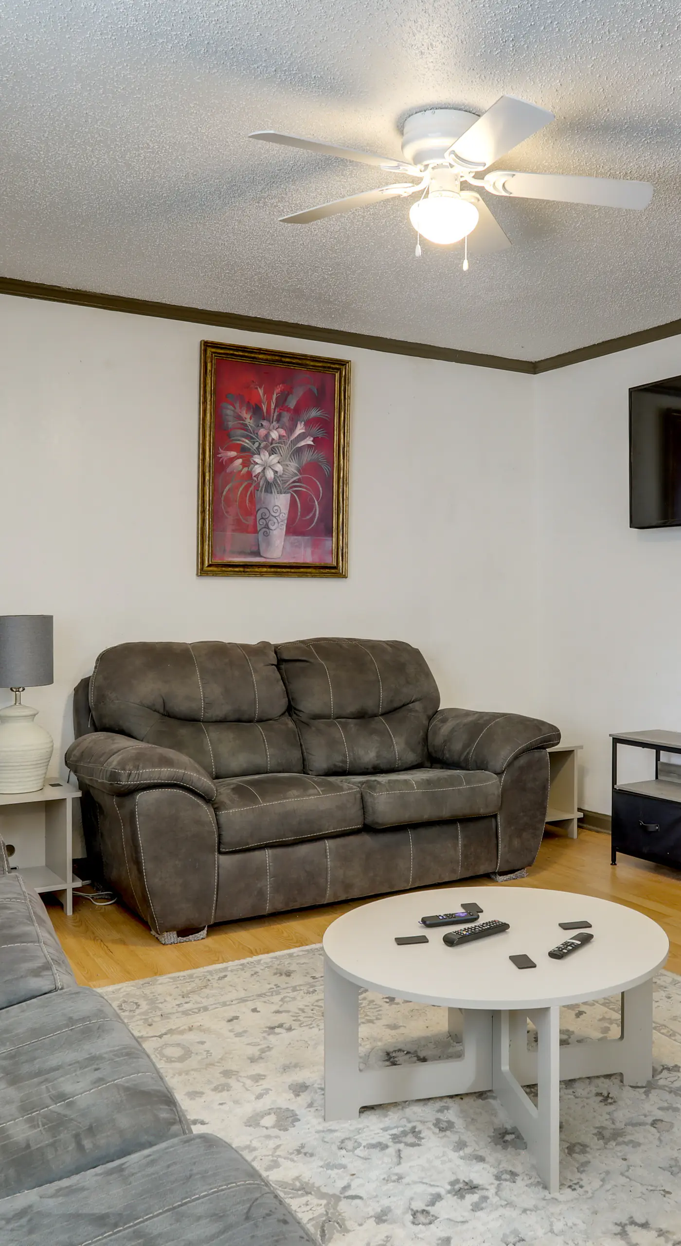Walk to LSU Campus & Bars! Condo w/ Community Pool
