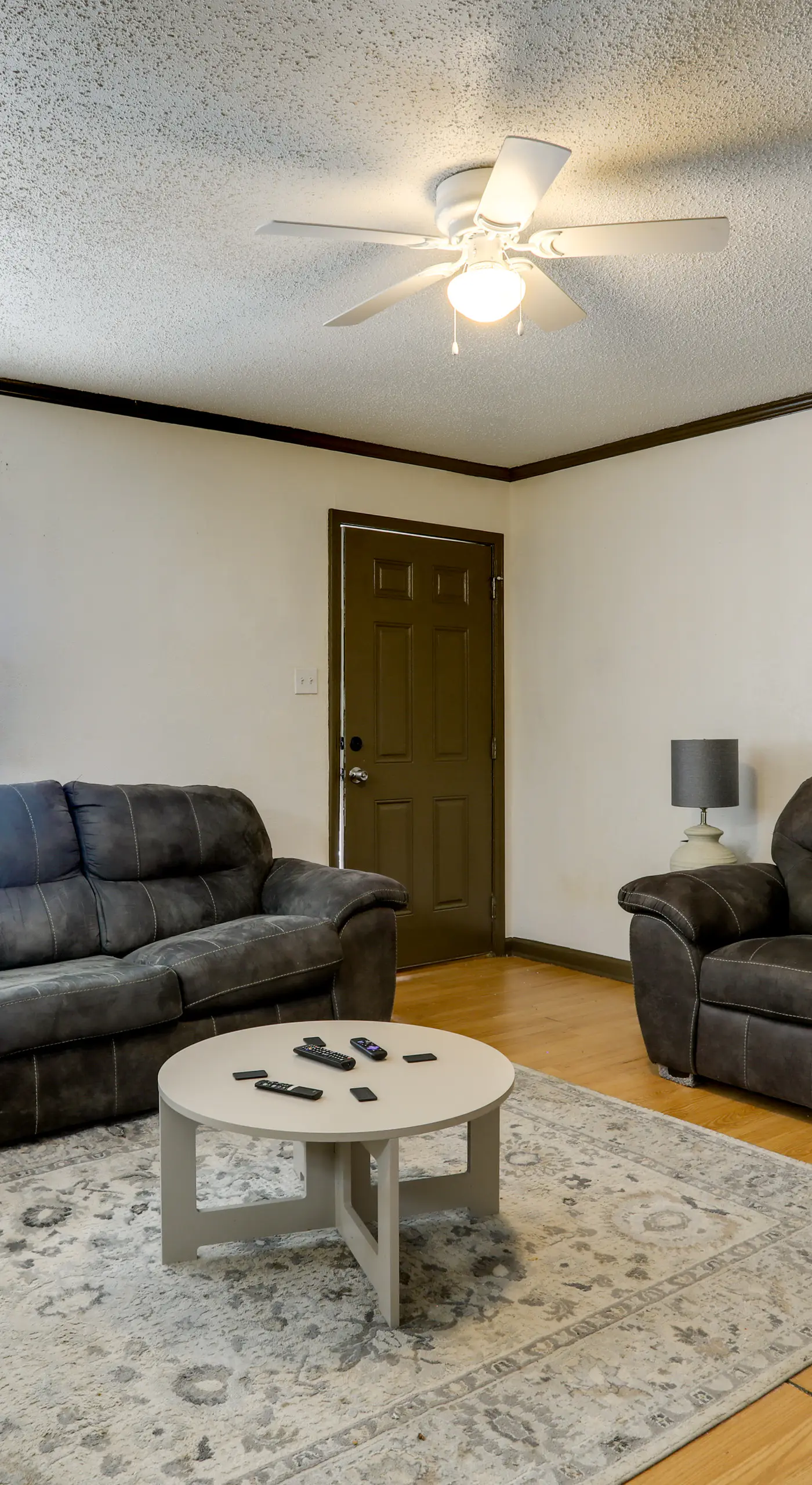 Walk to LSU Campus & Bars! Condo w/ Community Pool