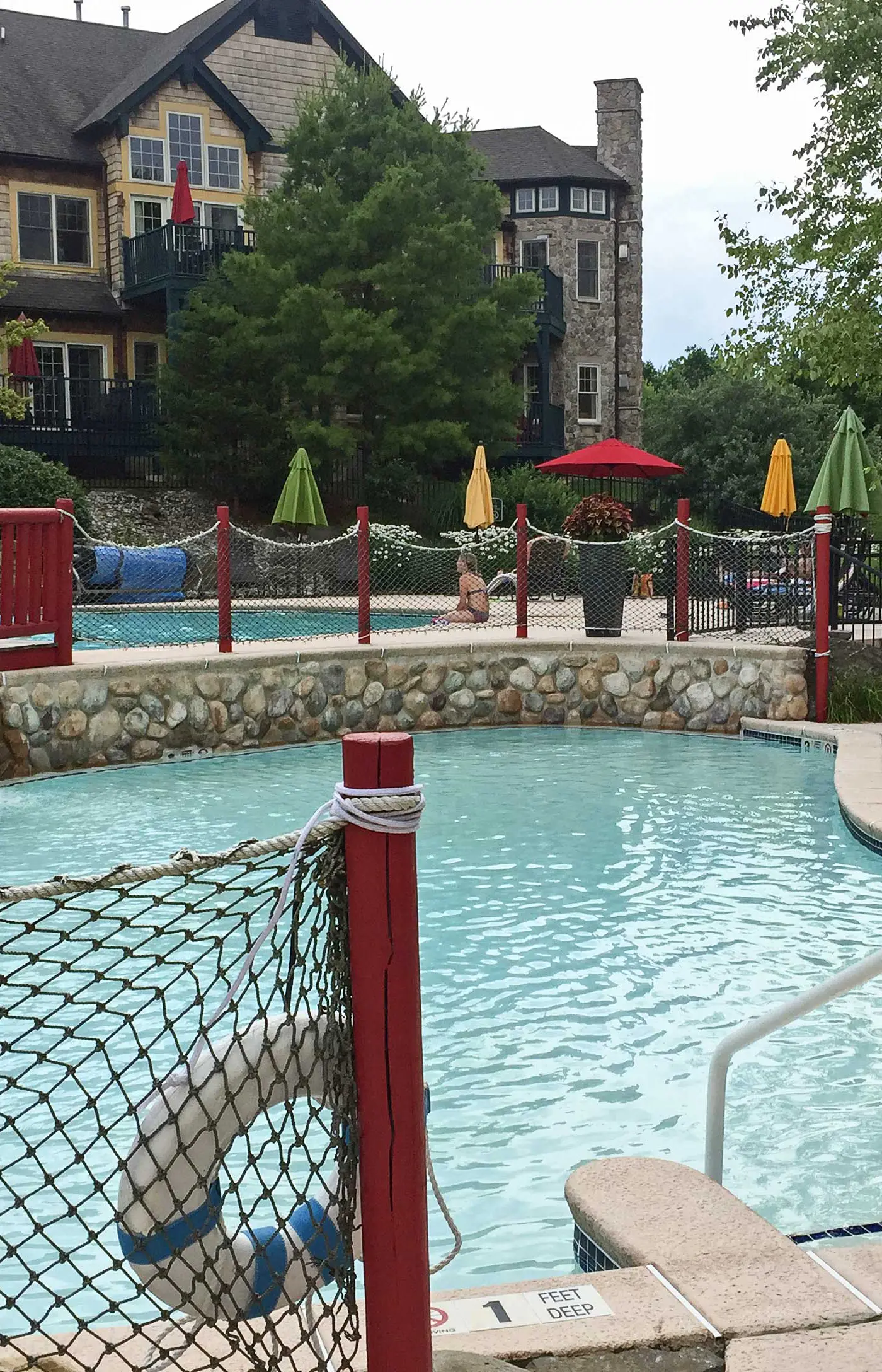 Spacious Condo w/ View < 1 Mi to Mtn Creek Resort!