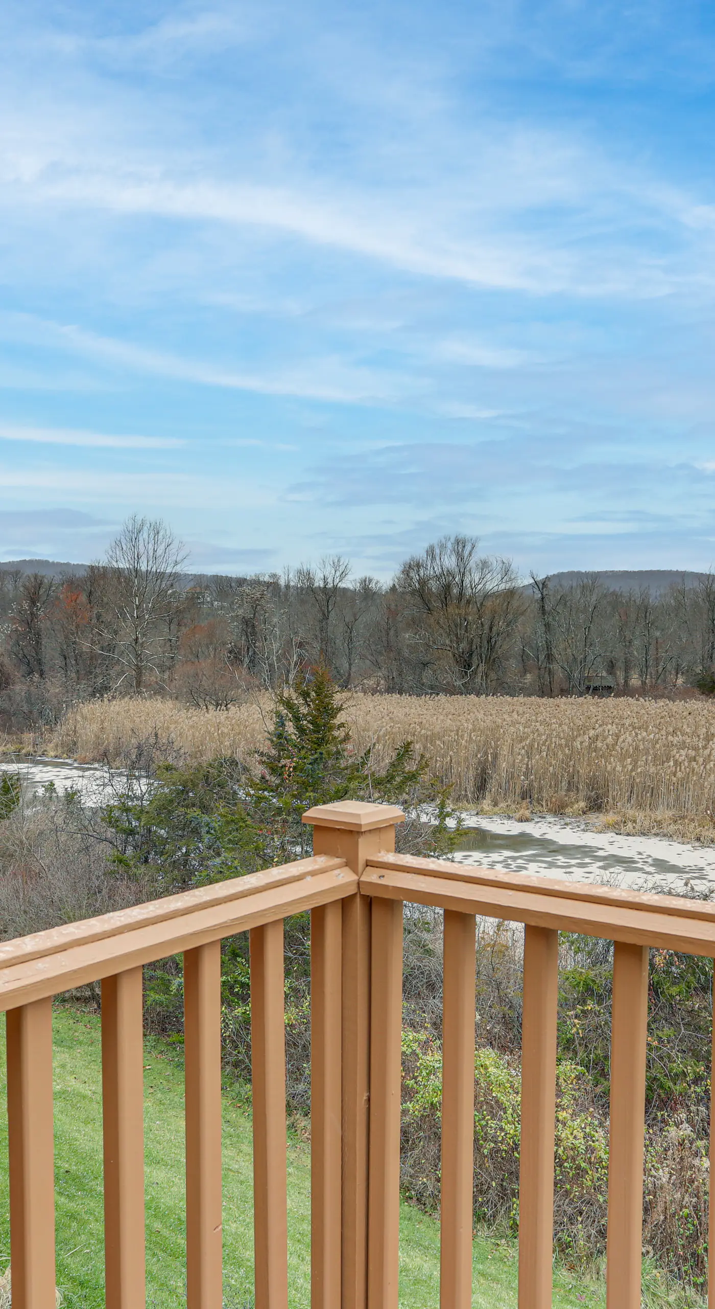 Spacious Condo w/ View < 1 Mi to Mtn Creek Resort!
