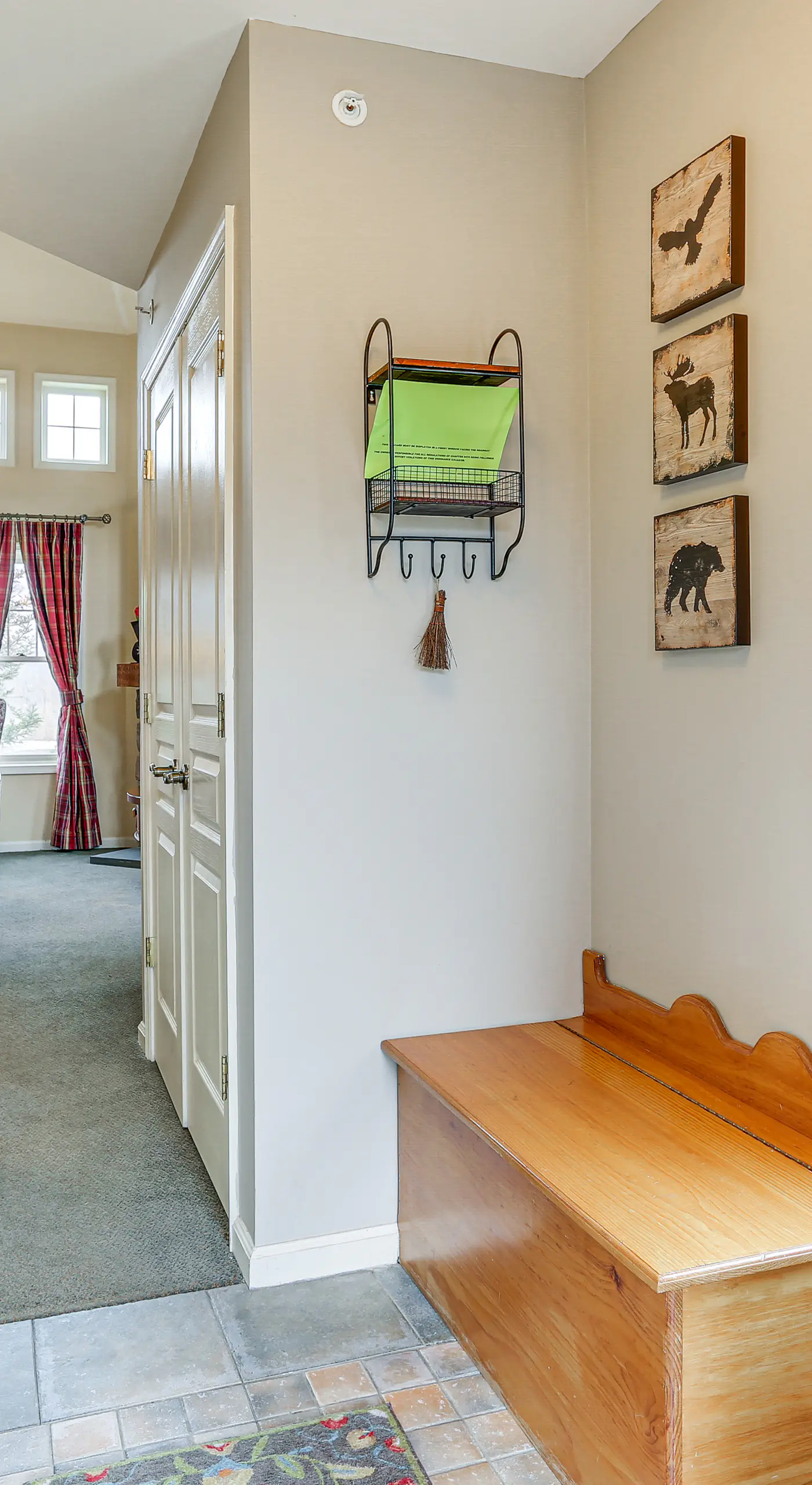 Spacious Condo w/ View < 1 Mi to Mtn Creek Resort!