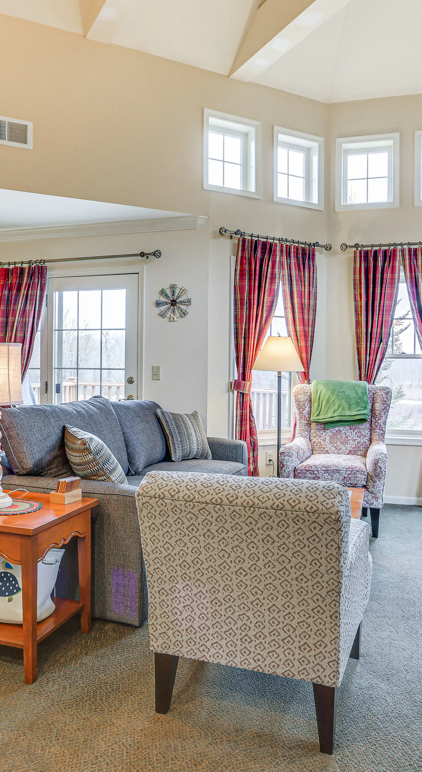 Spacious Condo w/ View < 1 Mi to Mtn Creek Resort!