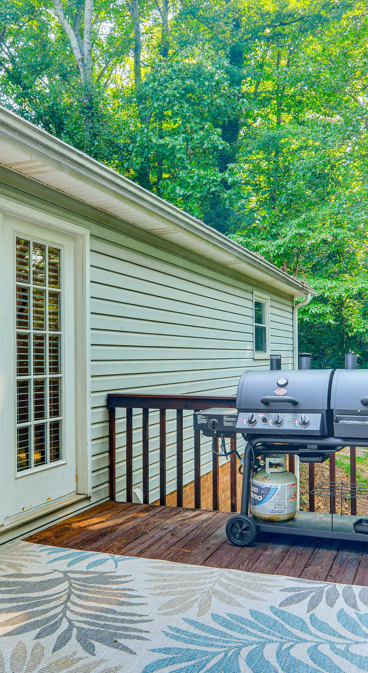 Private Yard & Deck: High Point Home Base!