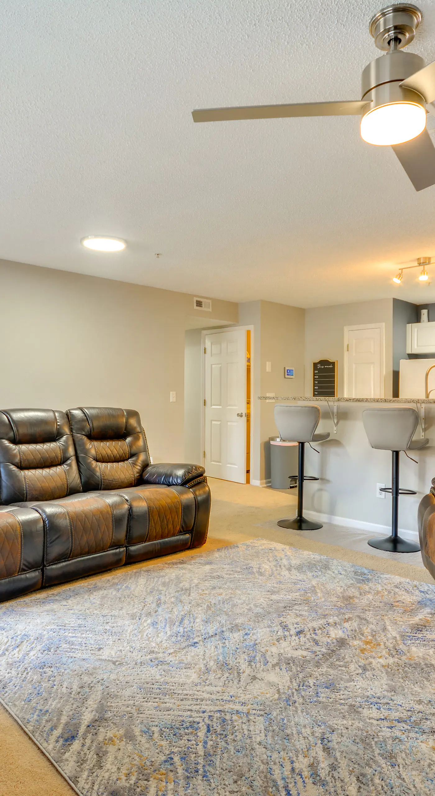 9 Mi to UNCG & Dtwn: Suburban Family Condo