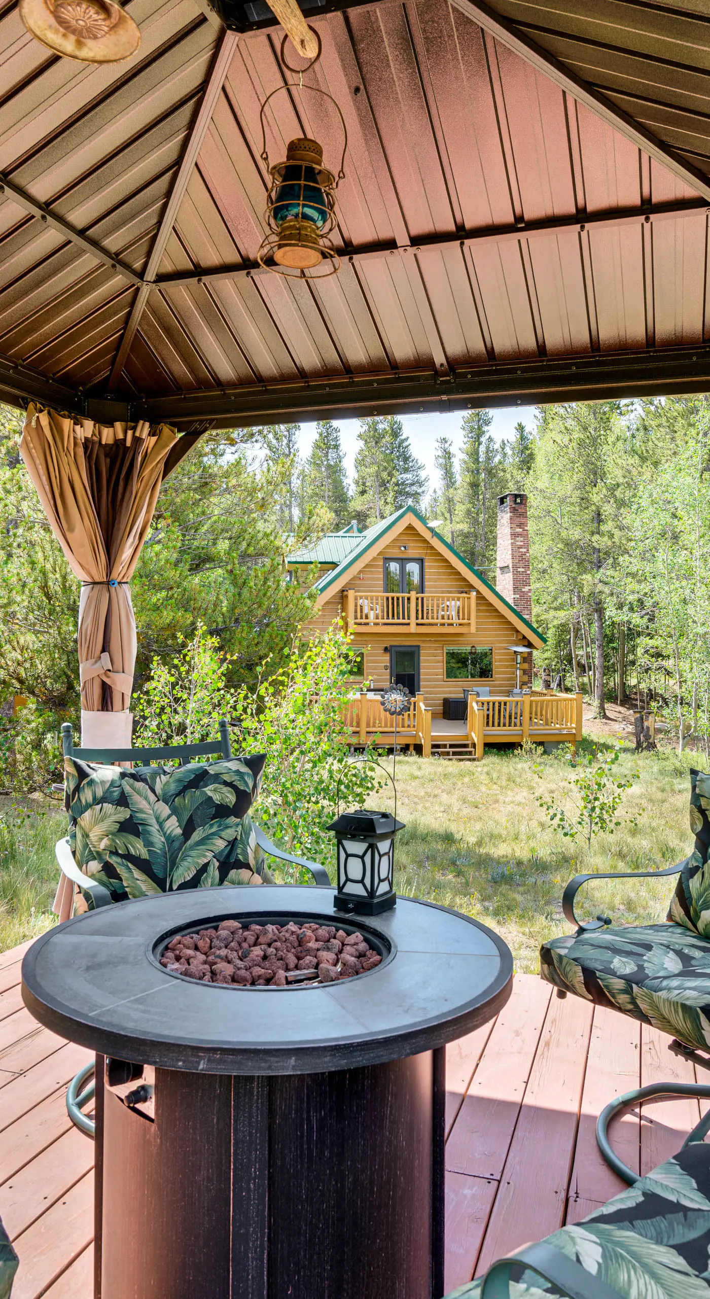 24STR-00023 Fairplay Cabin w/ Hot Tub on 4 Acres!