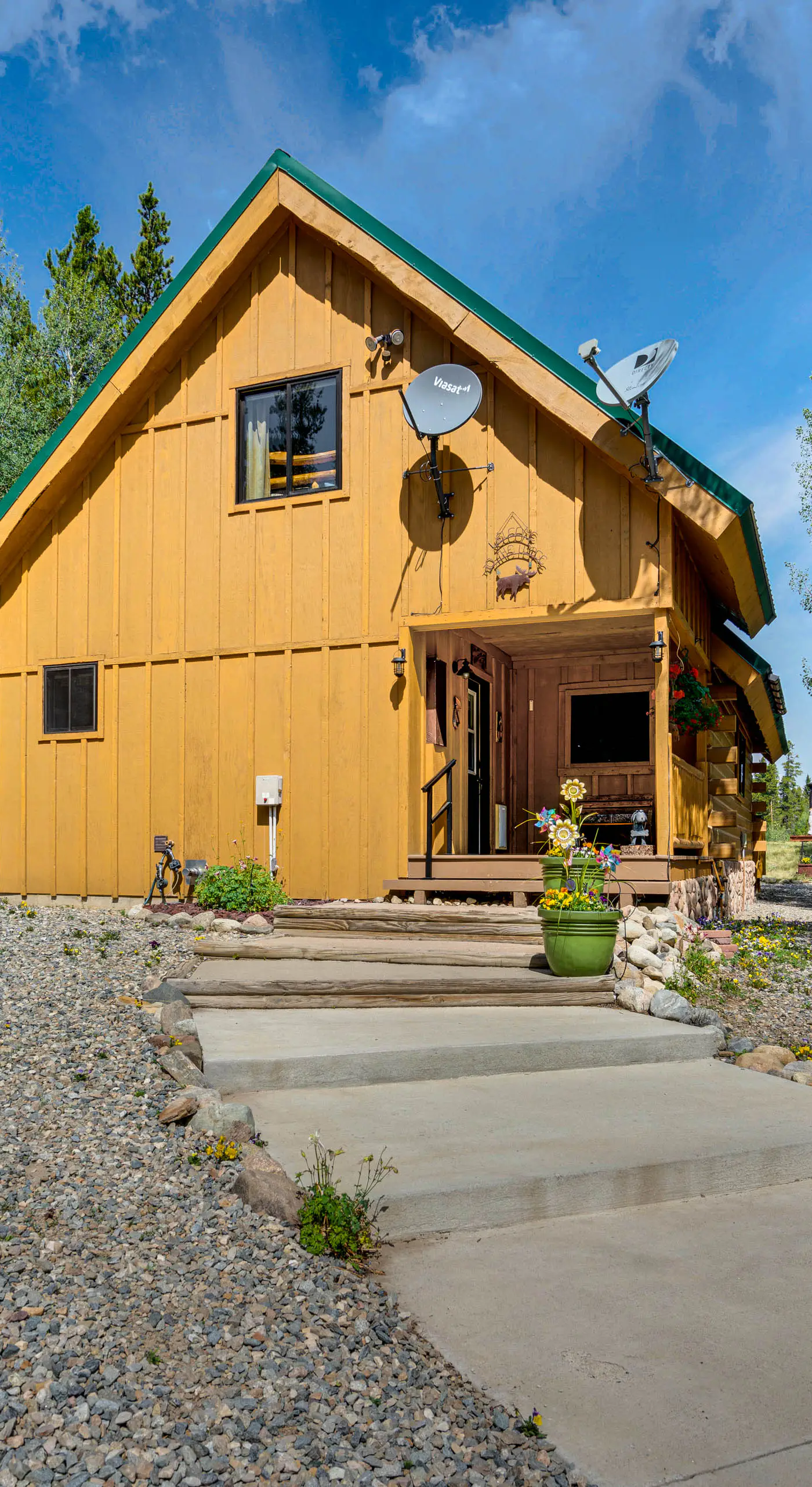 24STR-00023 Fairplay Cabin w/ Hot Tub on 4 Acres!