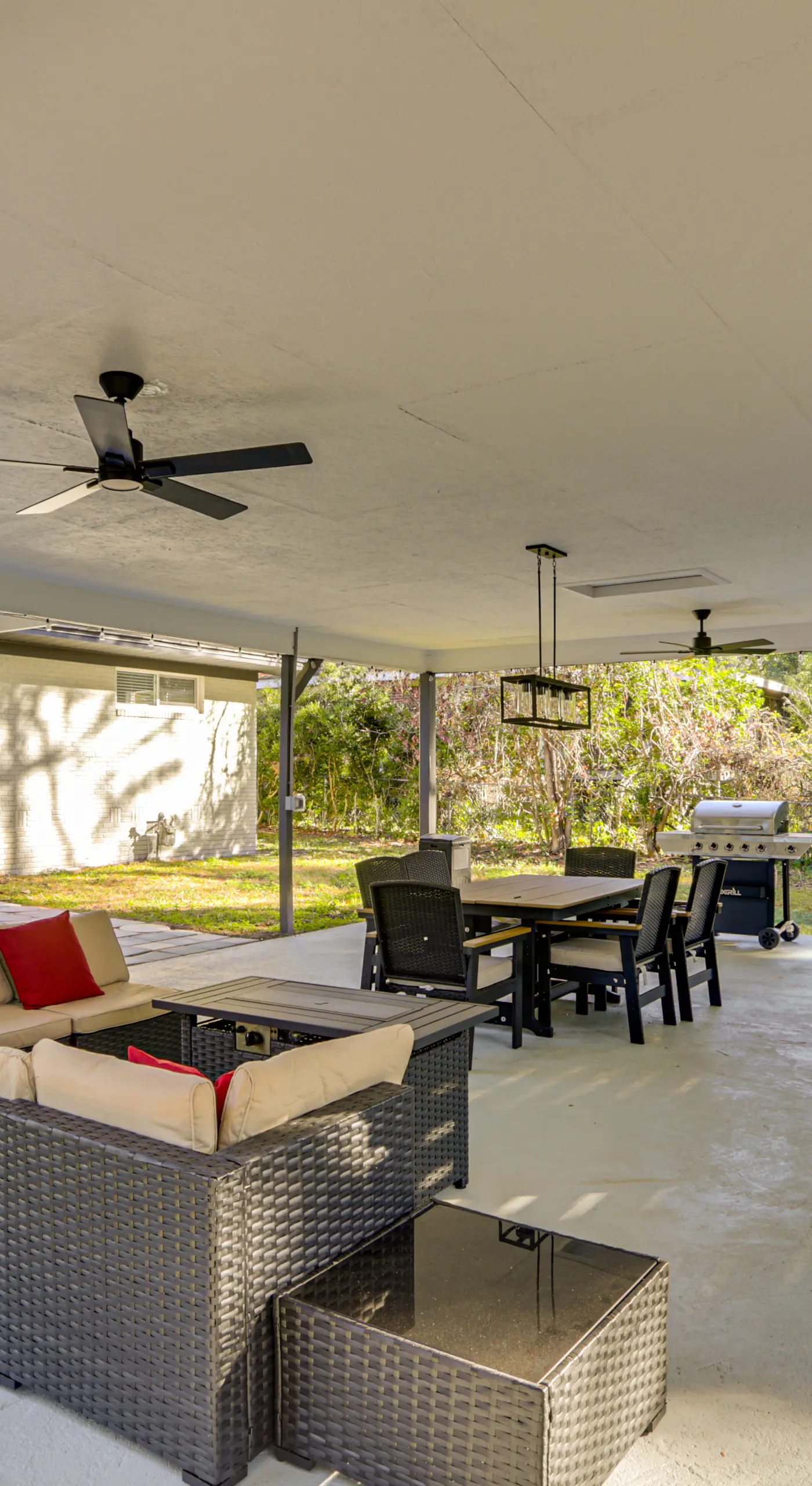 2 Mi to FSU! Group-Friendly Tallahassee Getaway