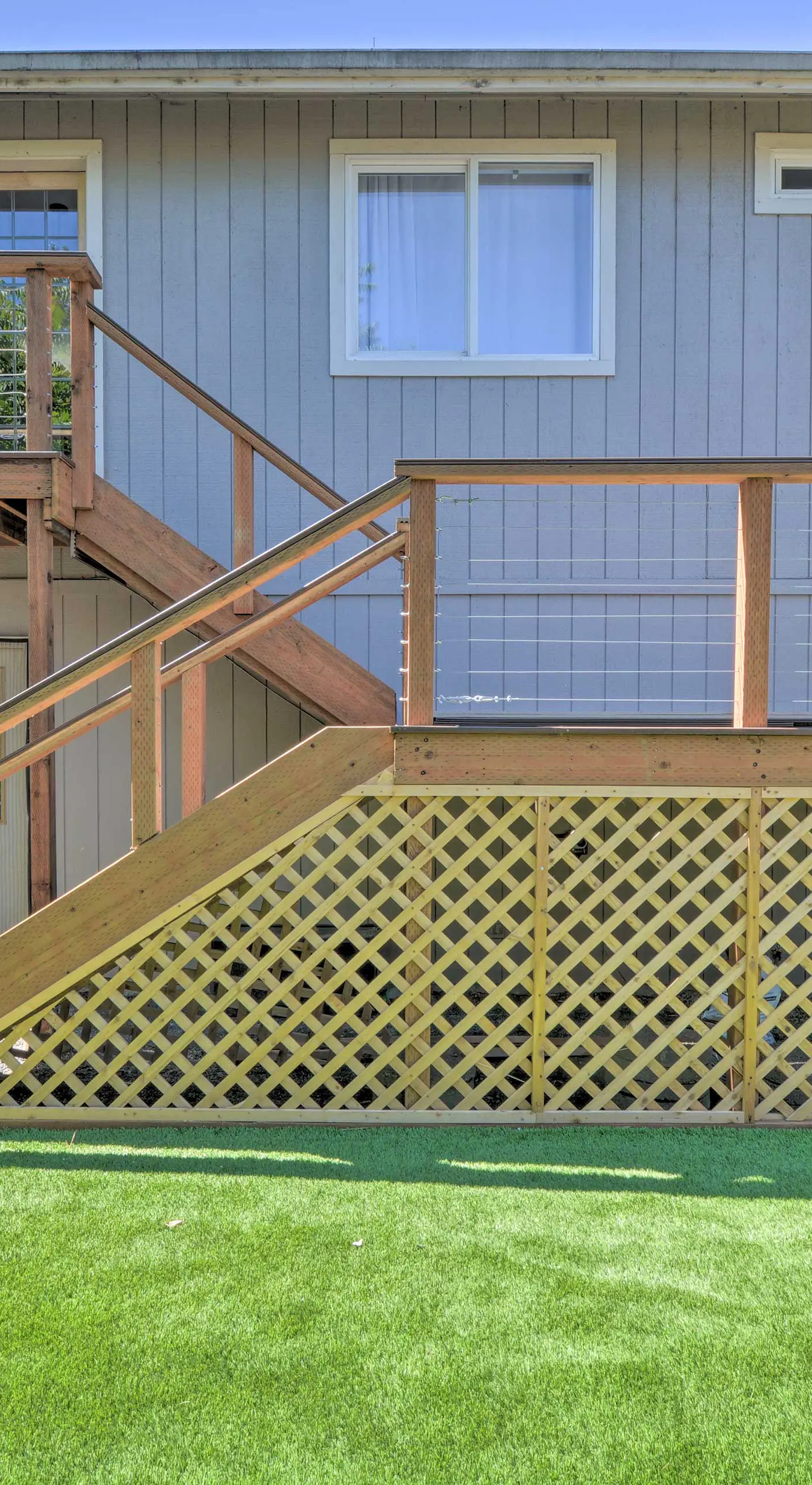 Close to Parks & Brews: Sunny Grants Pass Apt!
