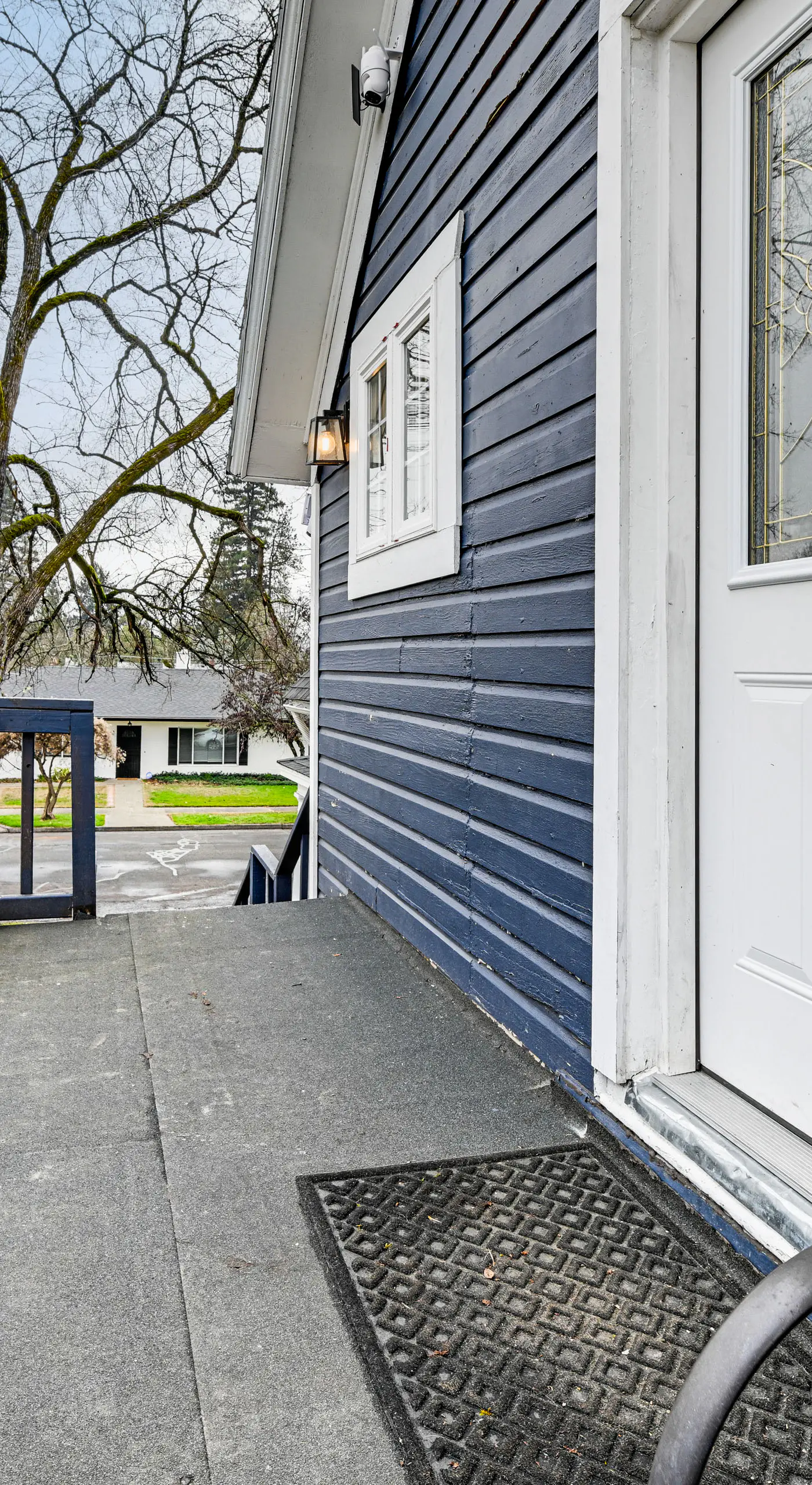 1 Mi to Rogue River: Walkable Grants Pass Retreat