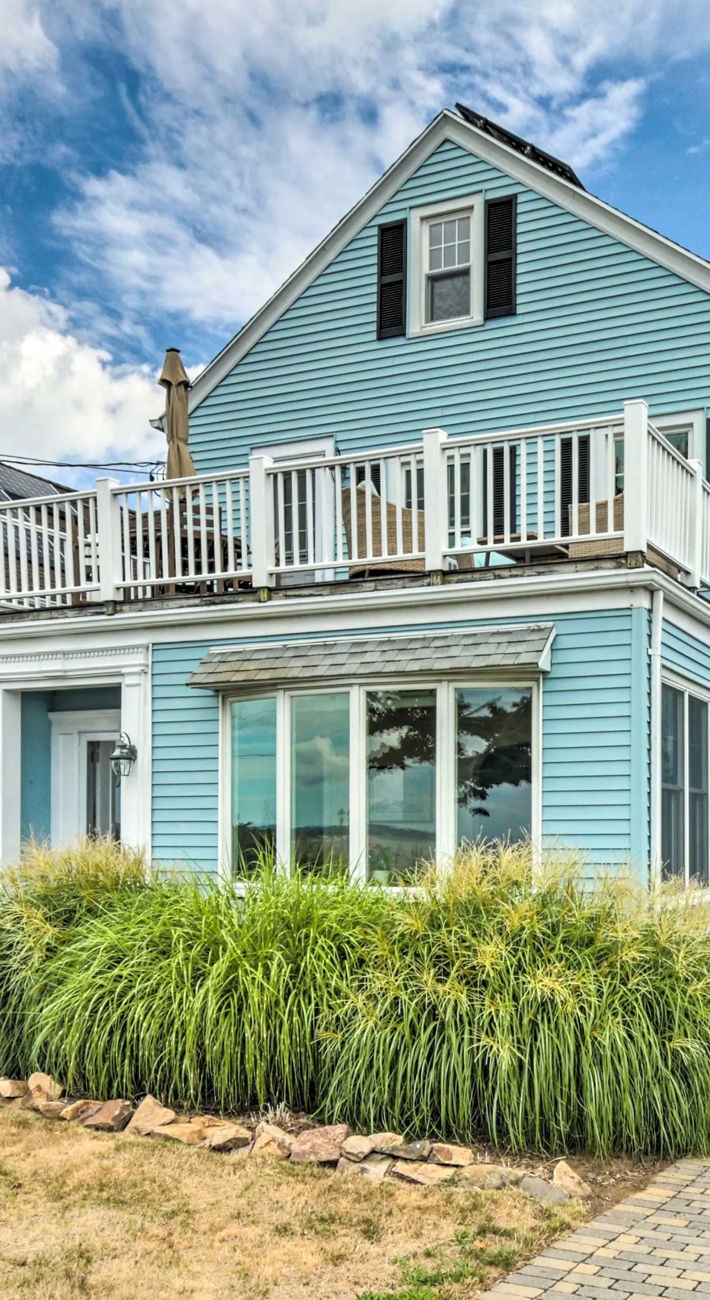 Walkable New Haven Retreat w/ Ocean Views!