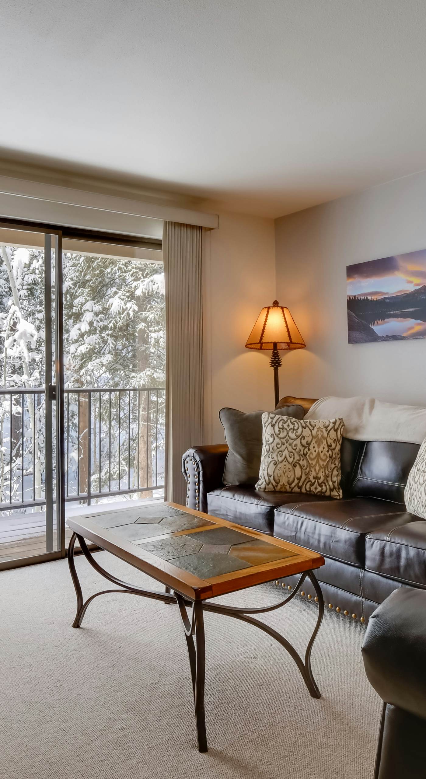 Winter Park Condo w/ Hot Tubs, 4 Mi to Ski Resort!