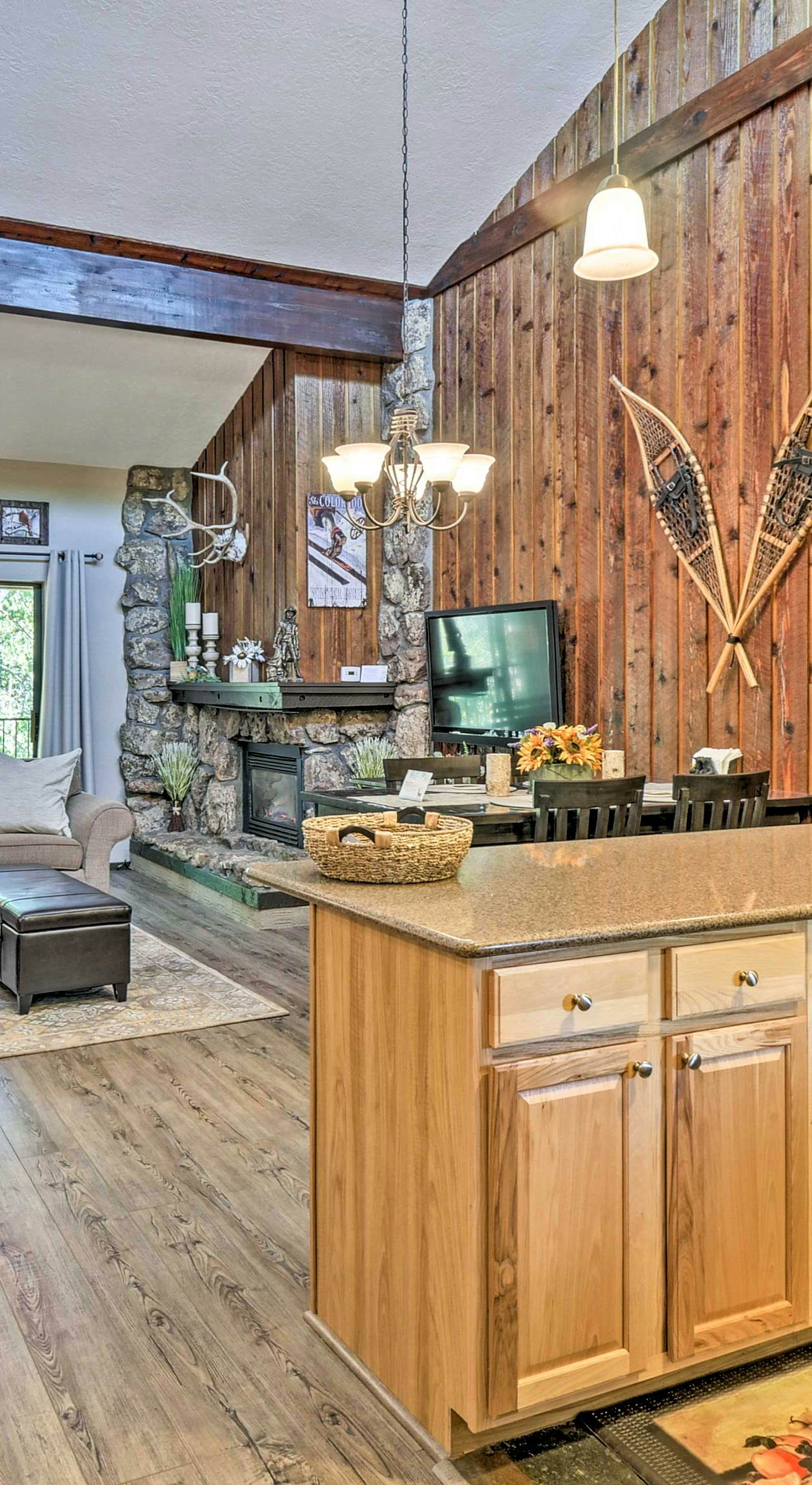 Condo w/ Pool + Hot Tub - Walk to DT Winter Park!