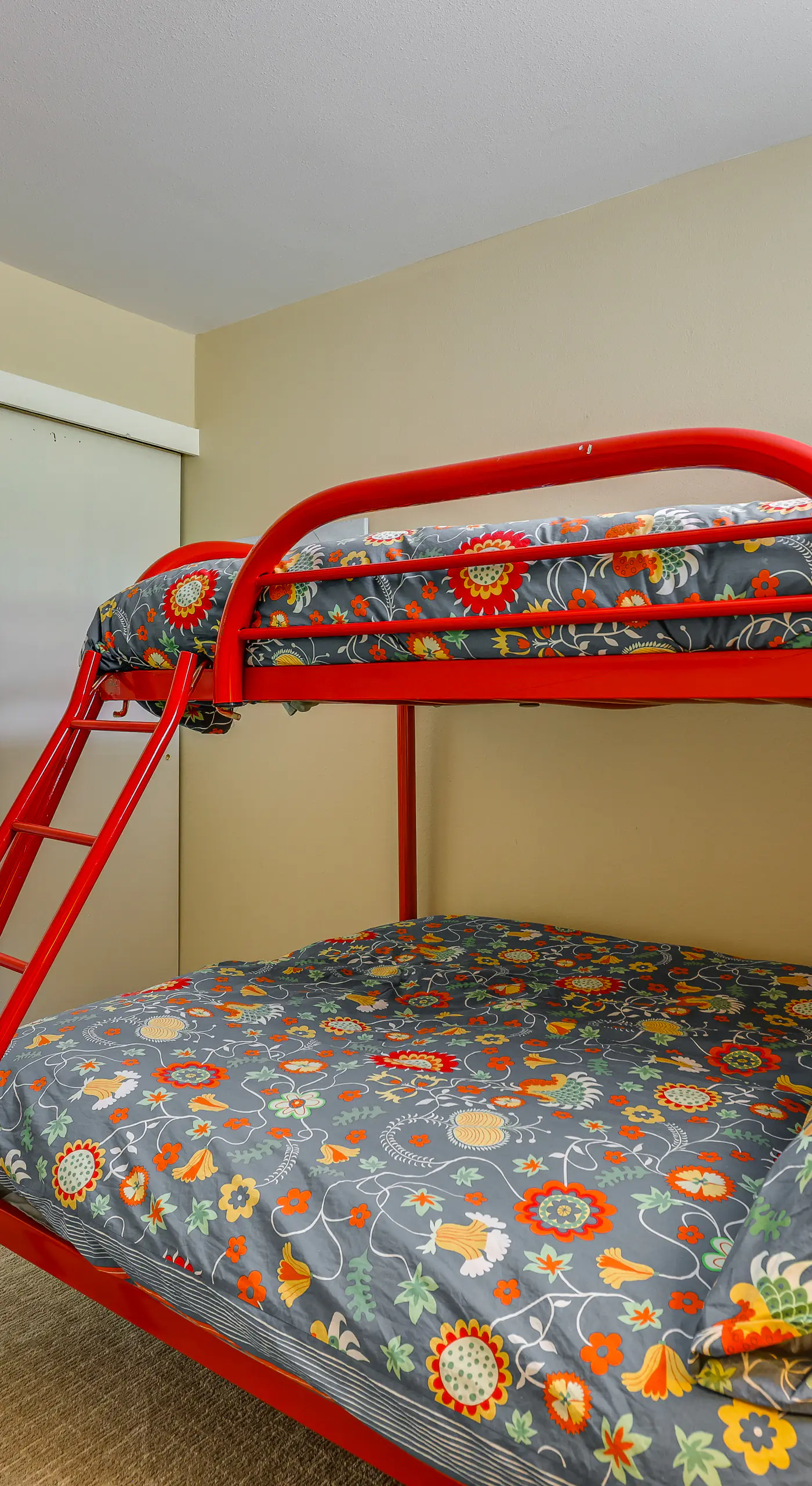 Family-Friendly Fraser Condo w/ Heated Pool Access