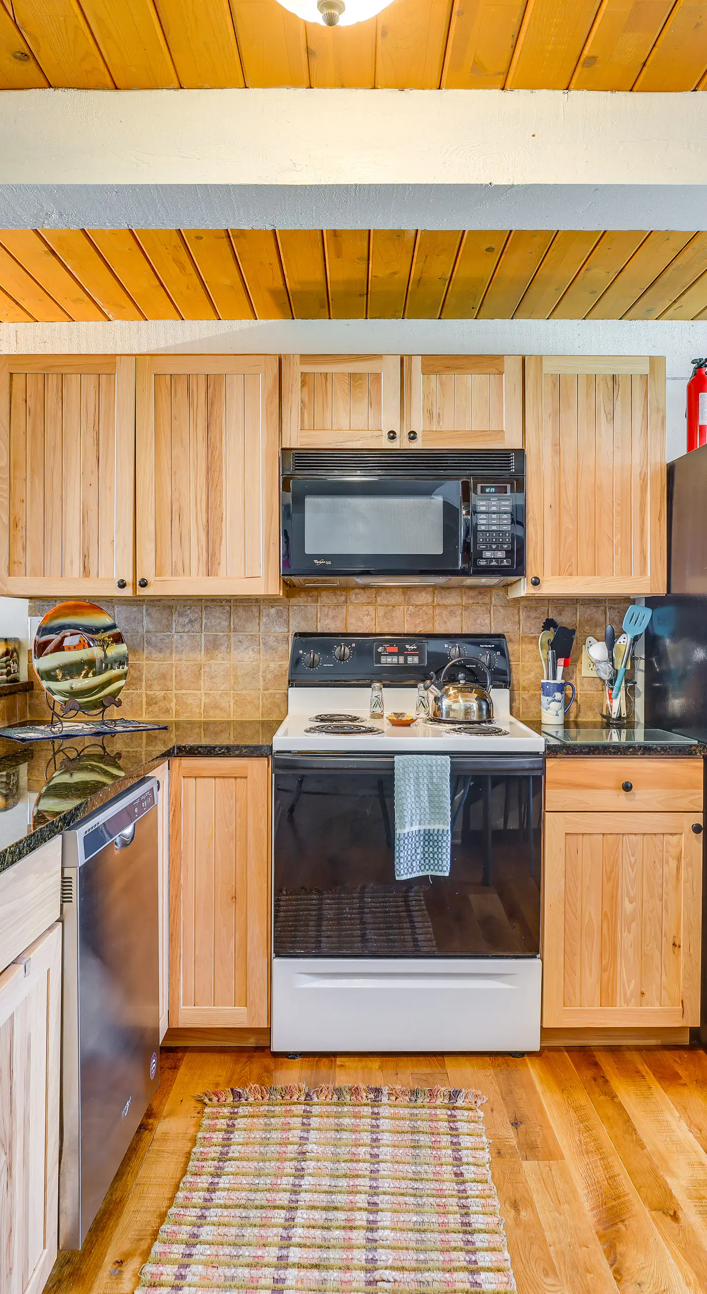 Family-Friendly Fraser Condo w/ Heated Pool Access
