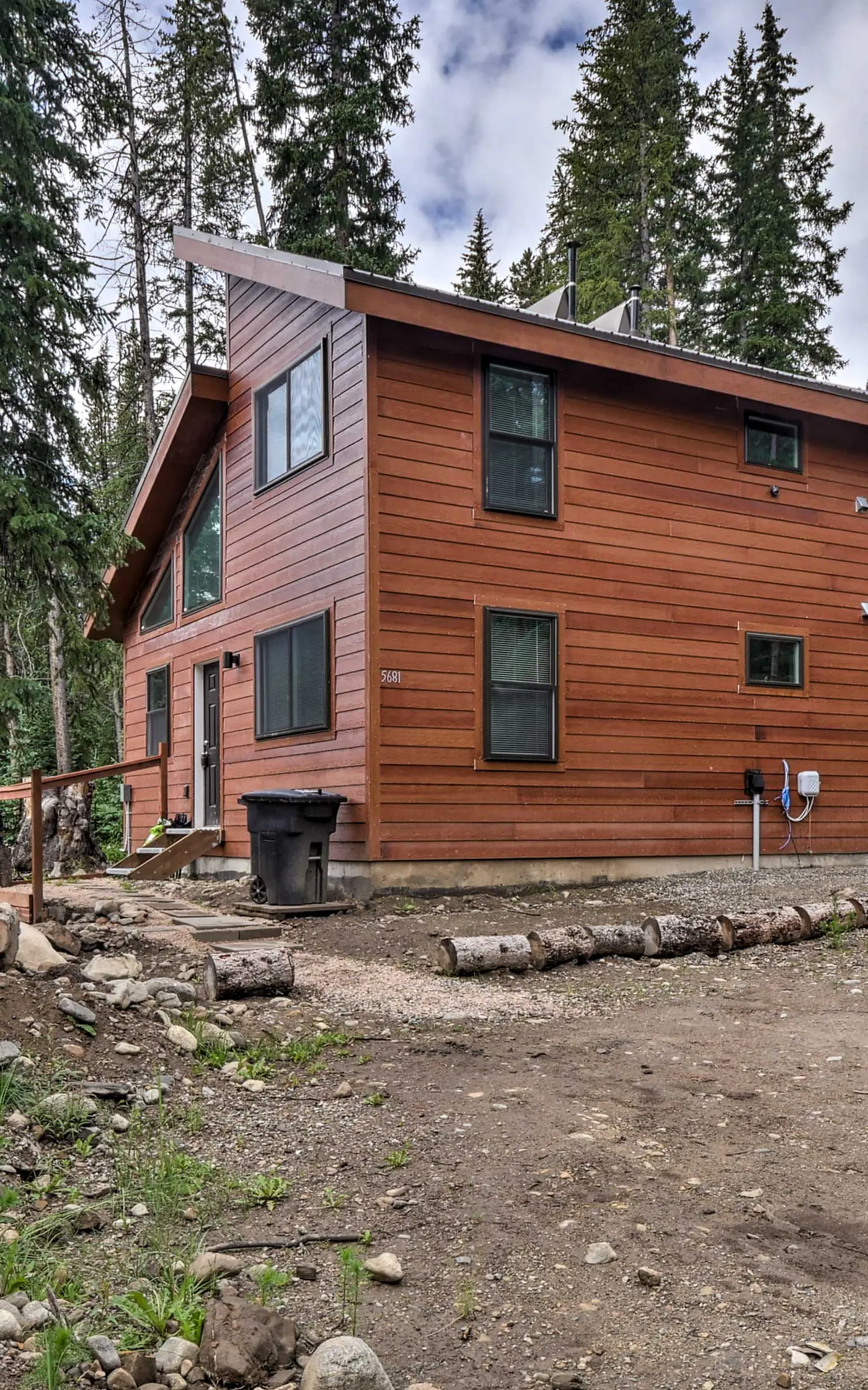5 Mi to Ski Resort: Mtn-View Breck Home w/ Hot Tub