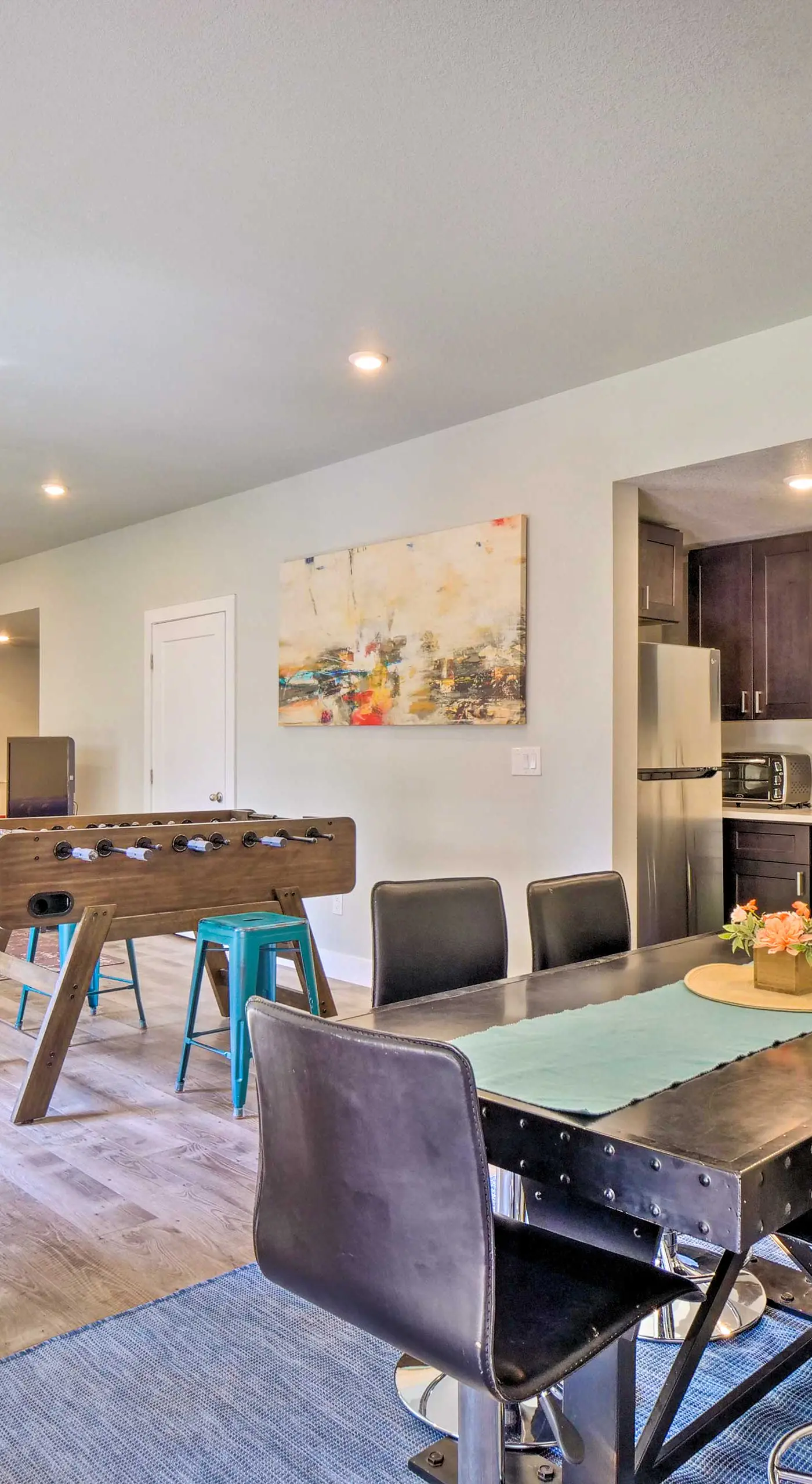 3 Mi to Ski Resort: Hot Tub Haven in Breckenridge!