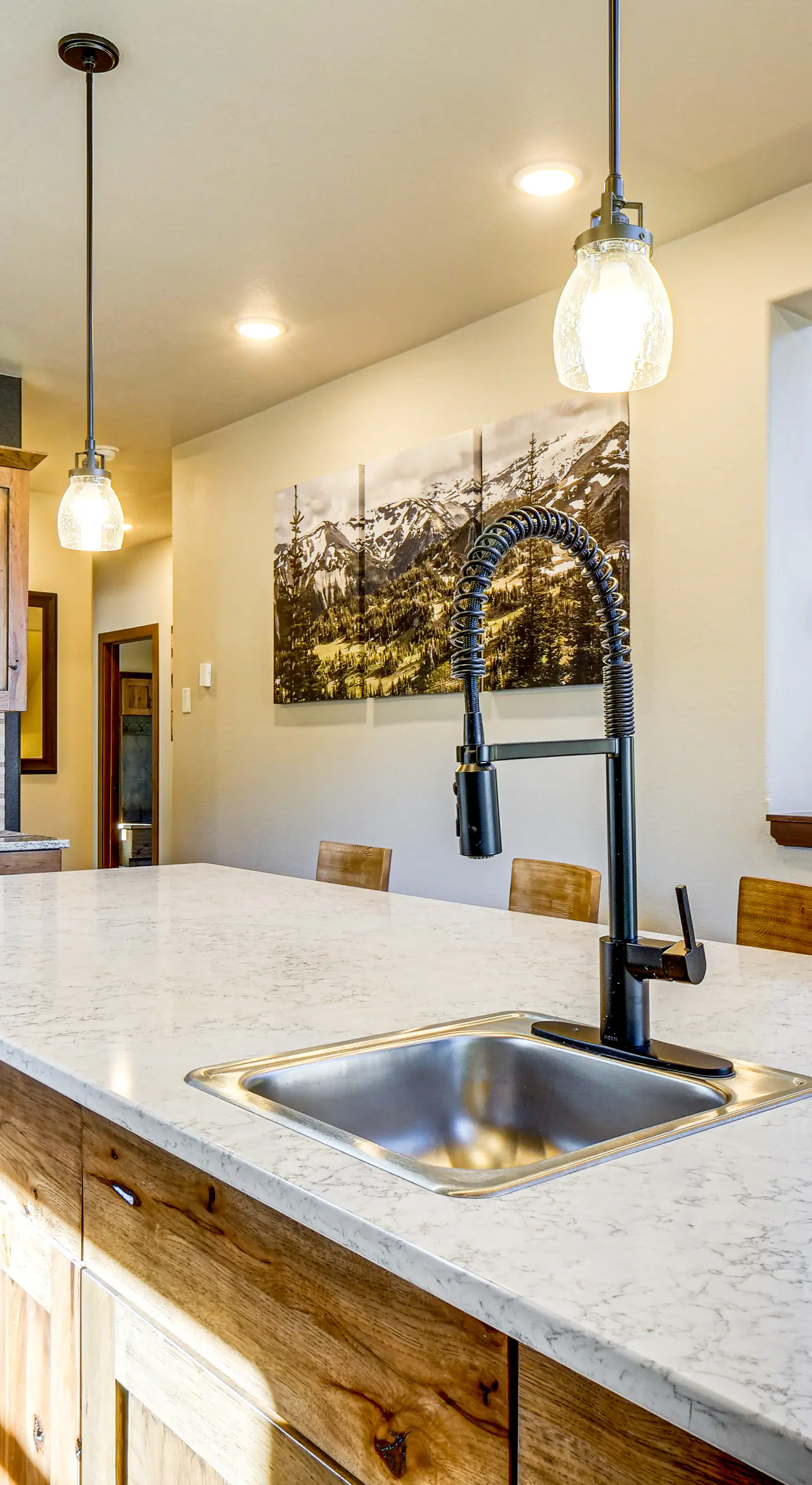Hot Tub & Game Room! Luxury Blue River Retreat