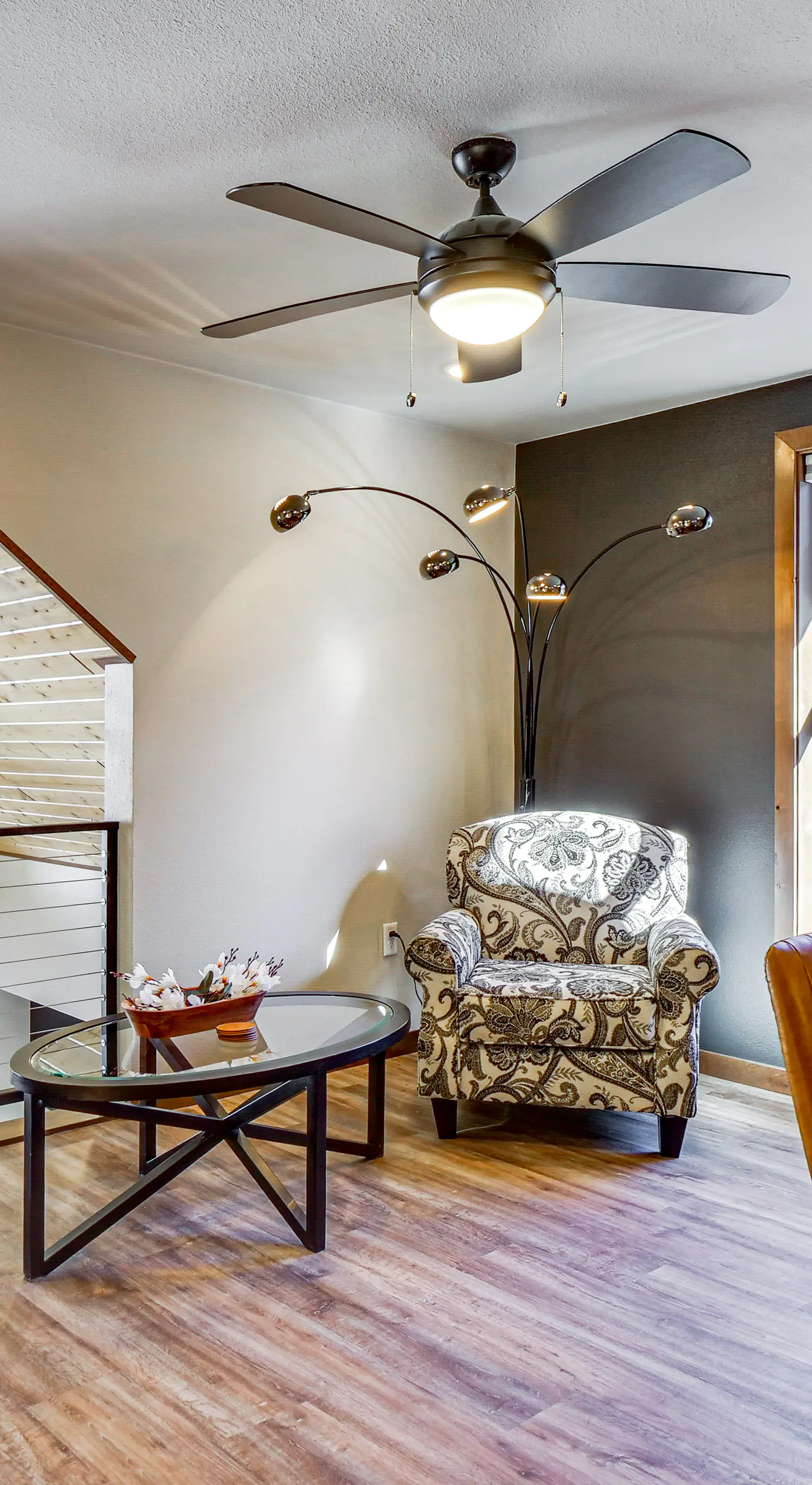 Hot Tub & Game Room! Luxury Blue River Retreat
