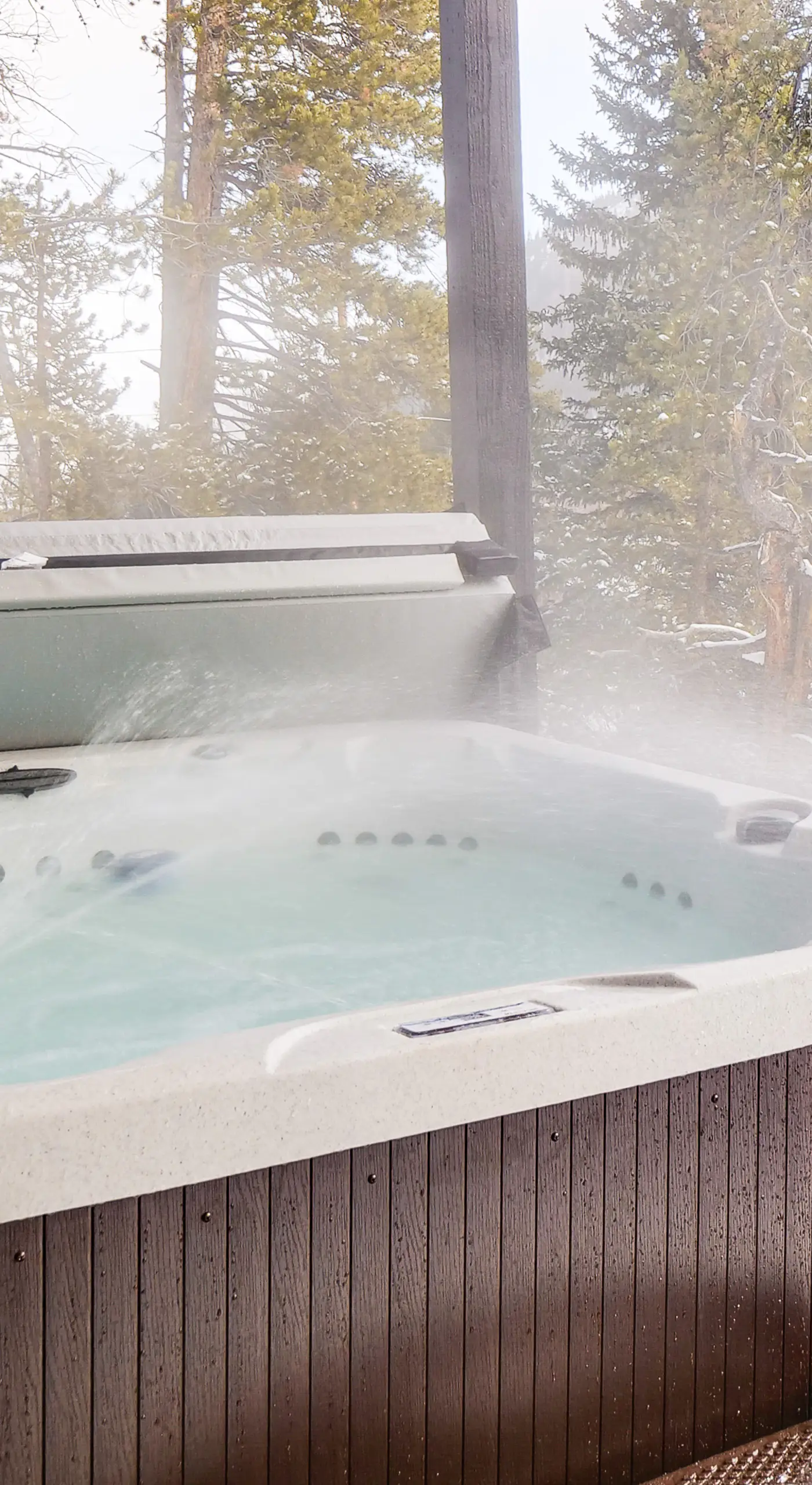 Hot Tub & Game Room! Luxury Blue River Retreat