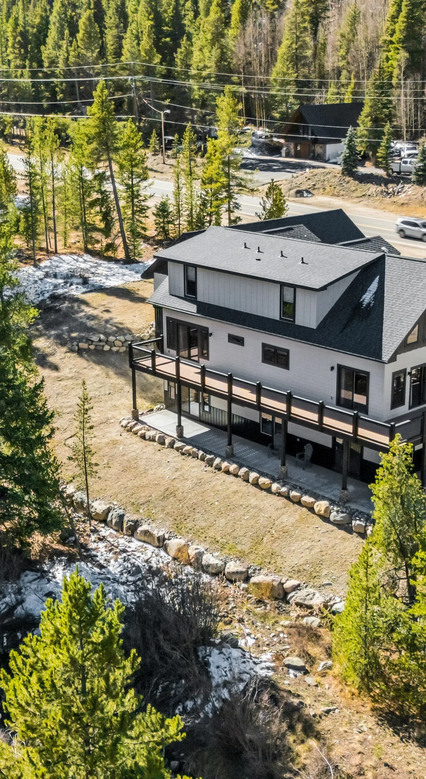 Hot Tub & Game Room! Luxury Blue River Retreat