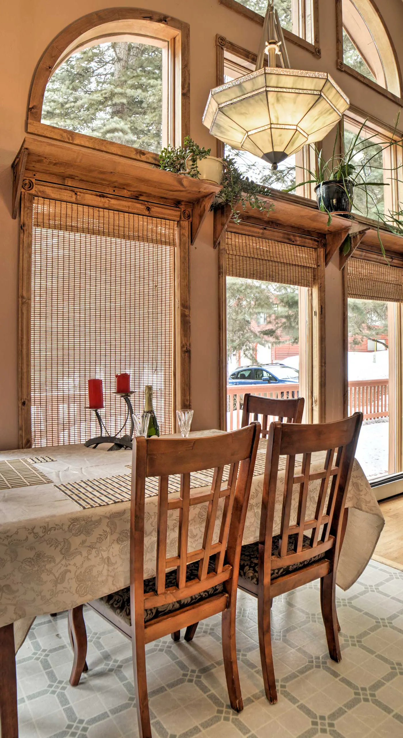 Cozy Home w/ Mountain Views Near Ouray Hot Springs